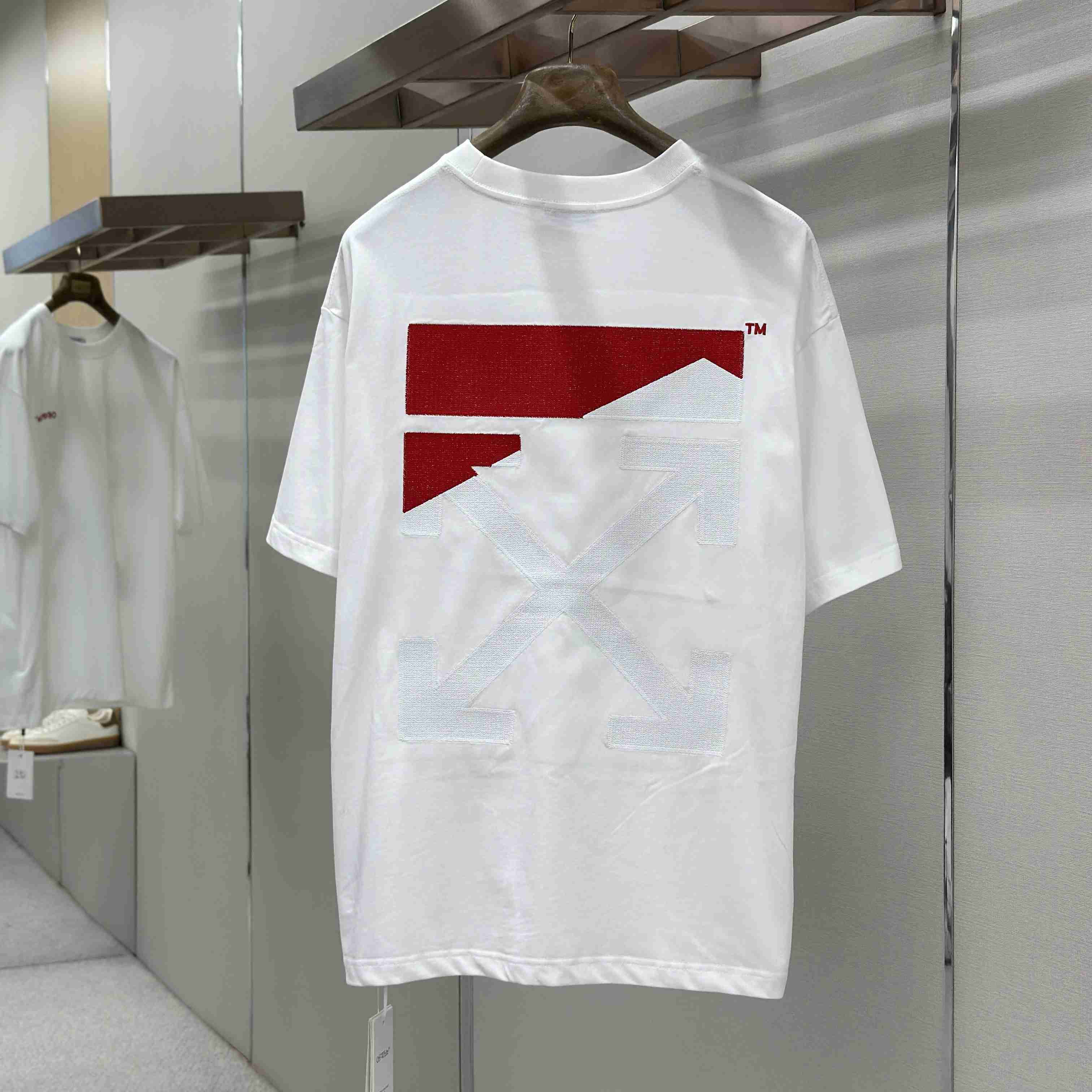 Off-White Split Logo T-Shirt - DesignerGu