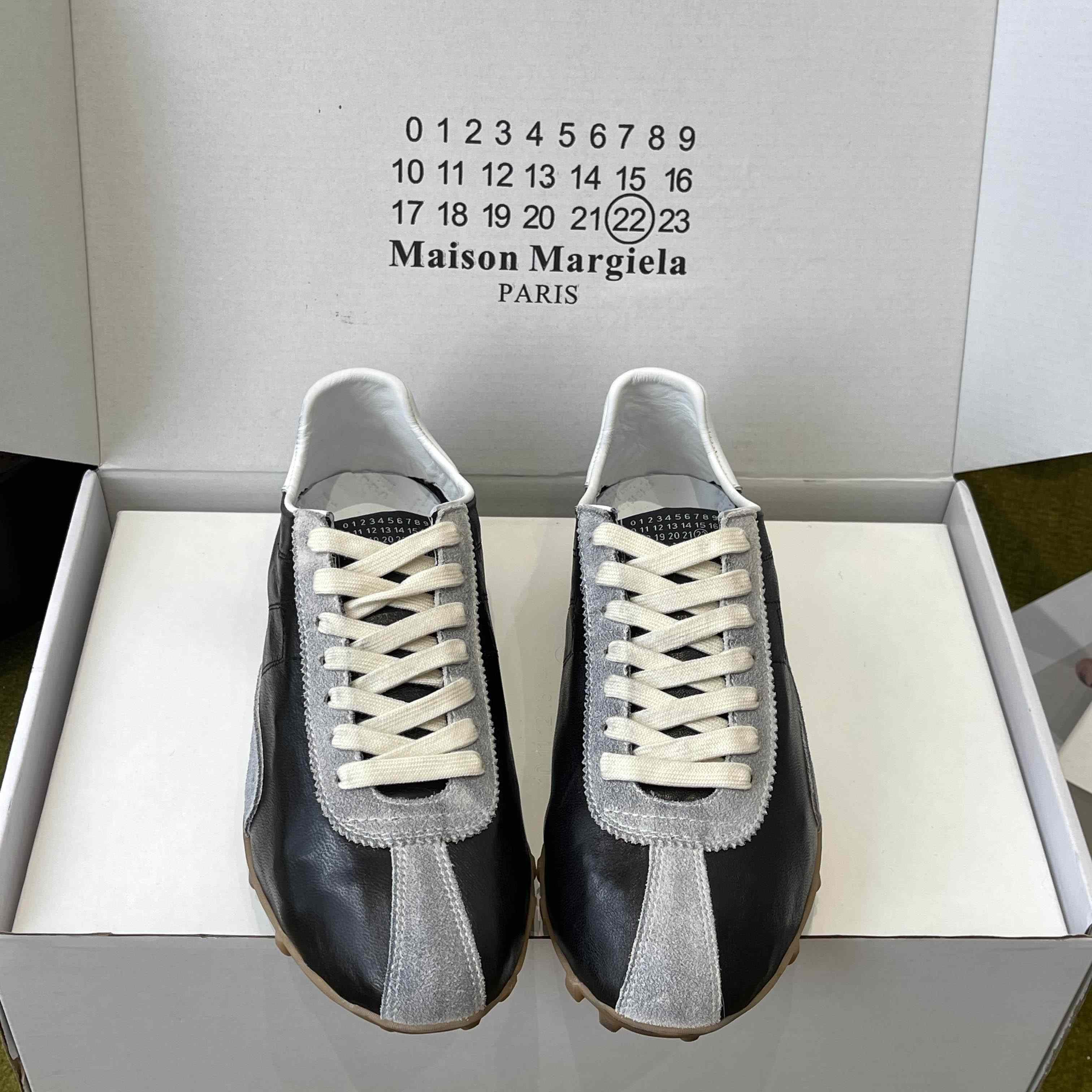 Maison Margiela Black Sprinters Sneakers - DesignerGu