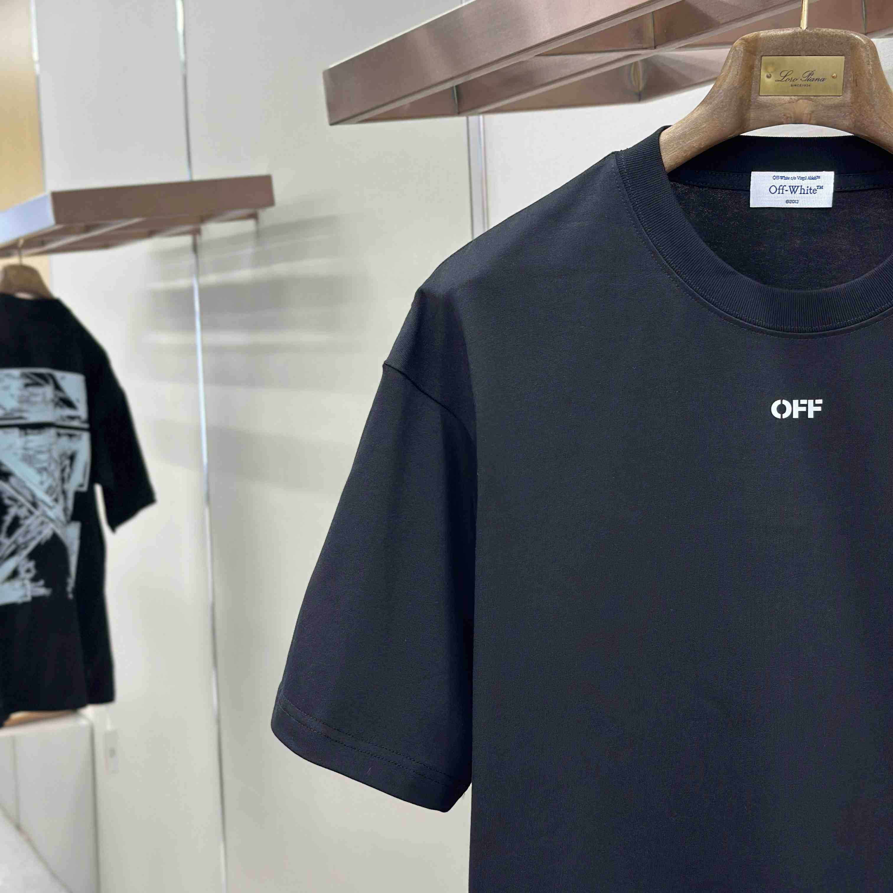 Off-White Art Print Twill T-Shirt - DesignerGu