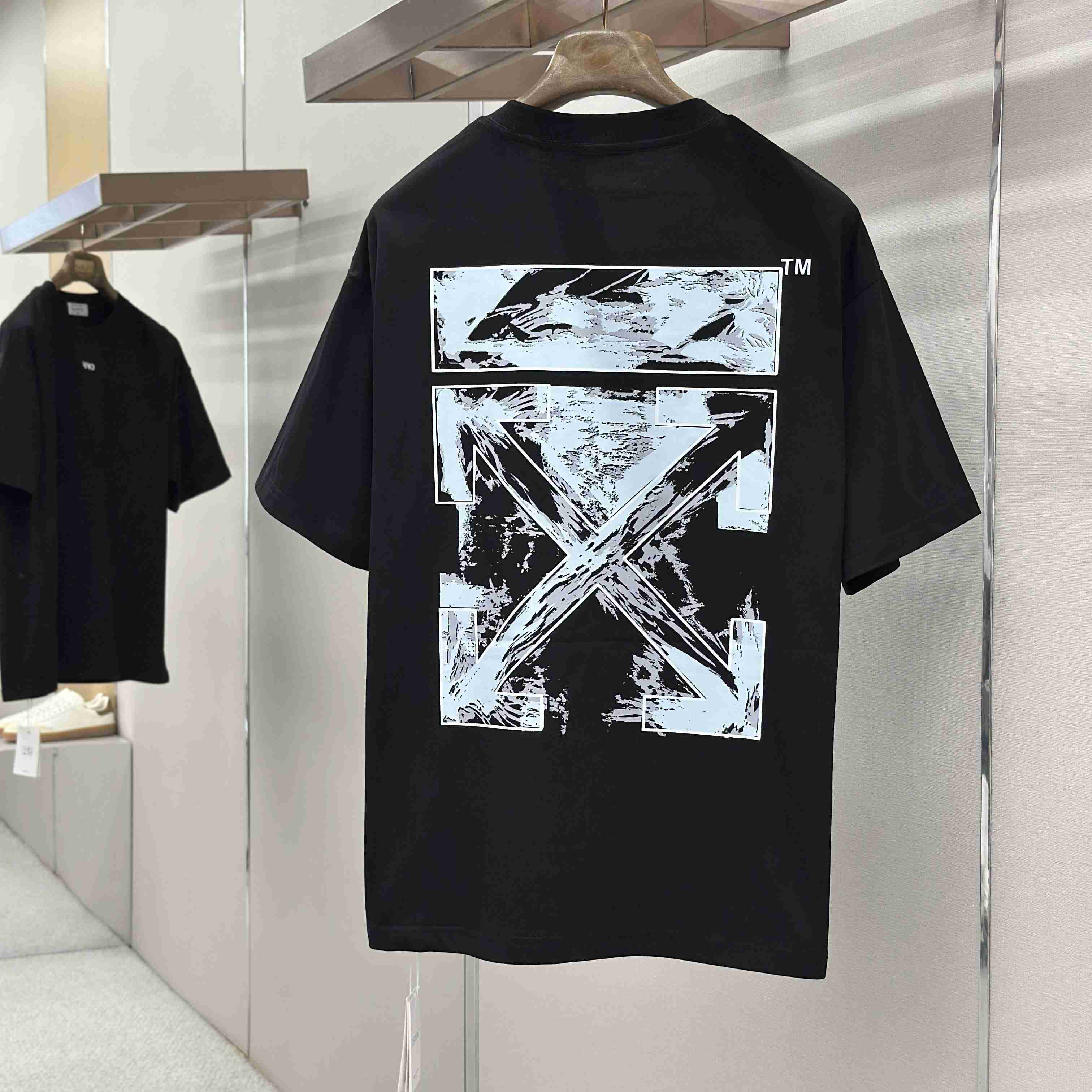 Off-White Art Print Twill T-Shirt - DesignerGu