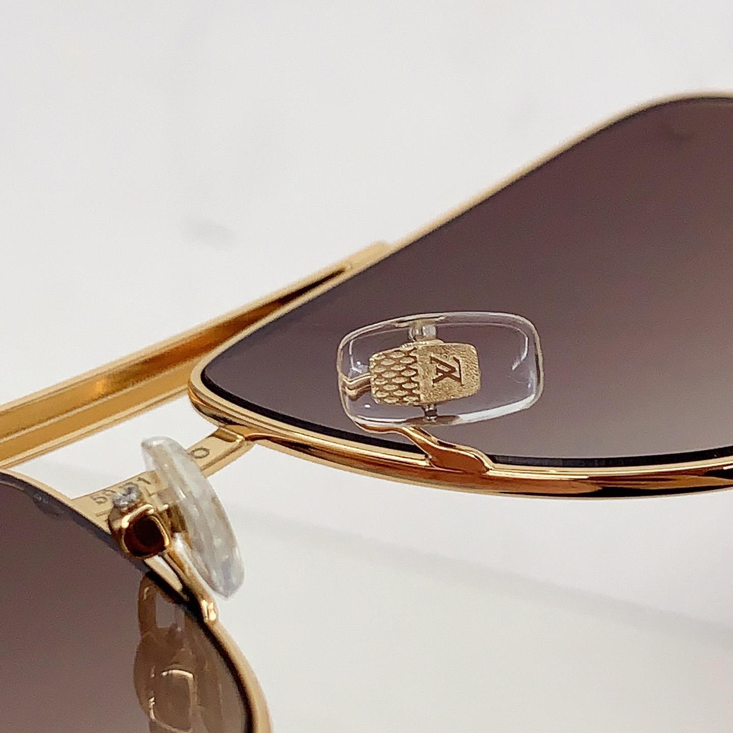 Louis Vuitton Z0260U Sunglasses   - DesignerGu