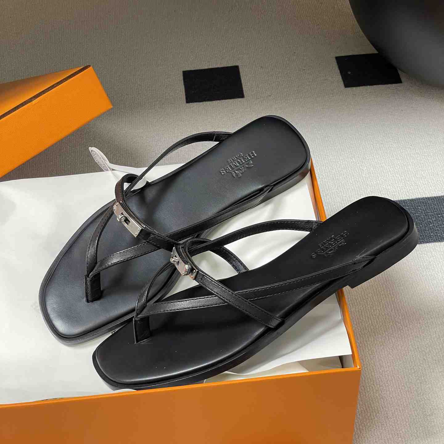 Hermes Miss sandal - DesignerGu
