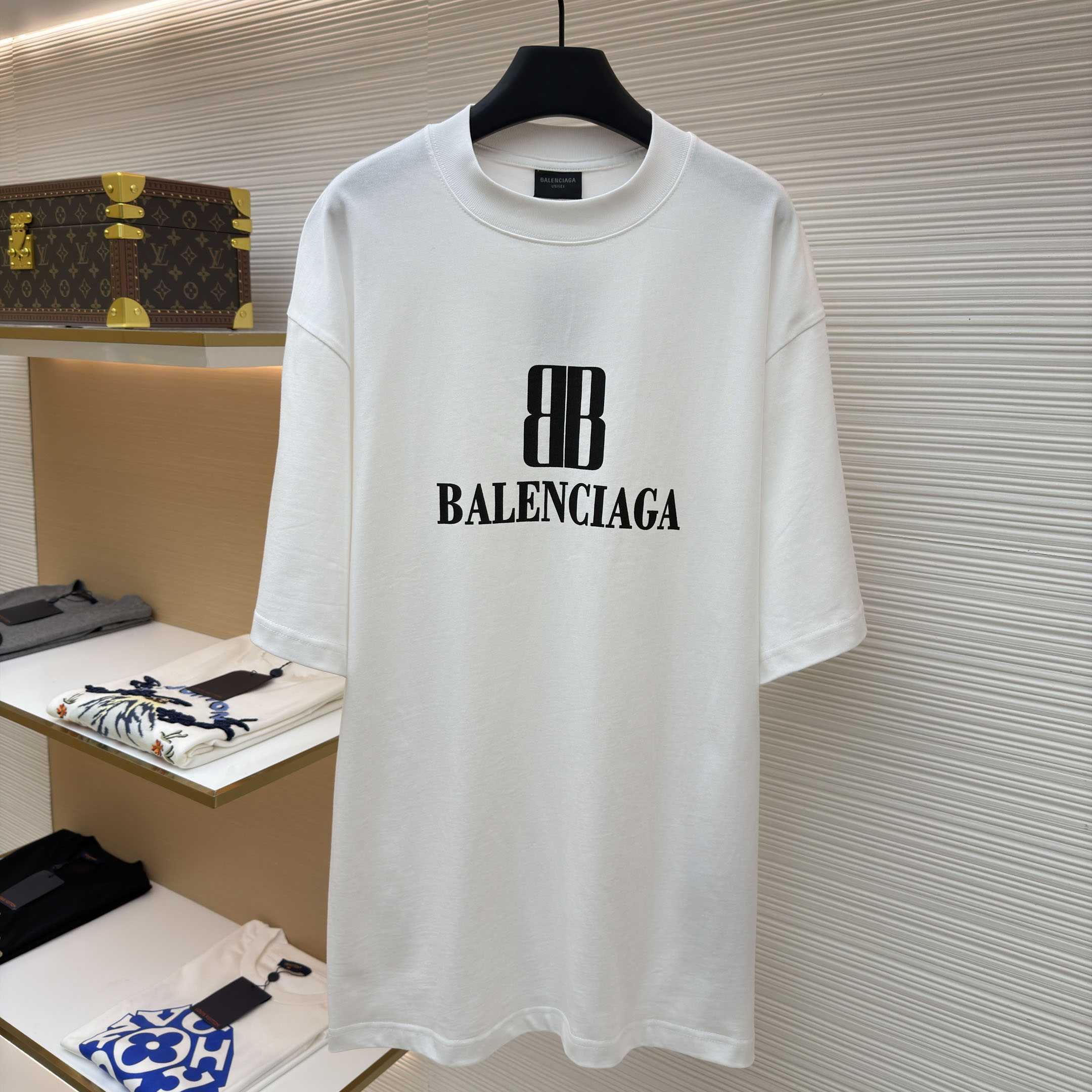 Balenciaga  Nano BB Logo Oversized T-Shirt - DesignerGu