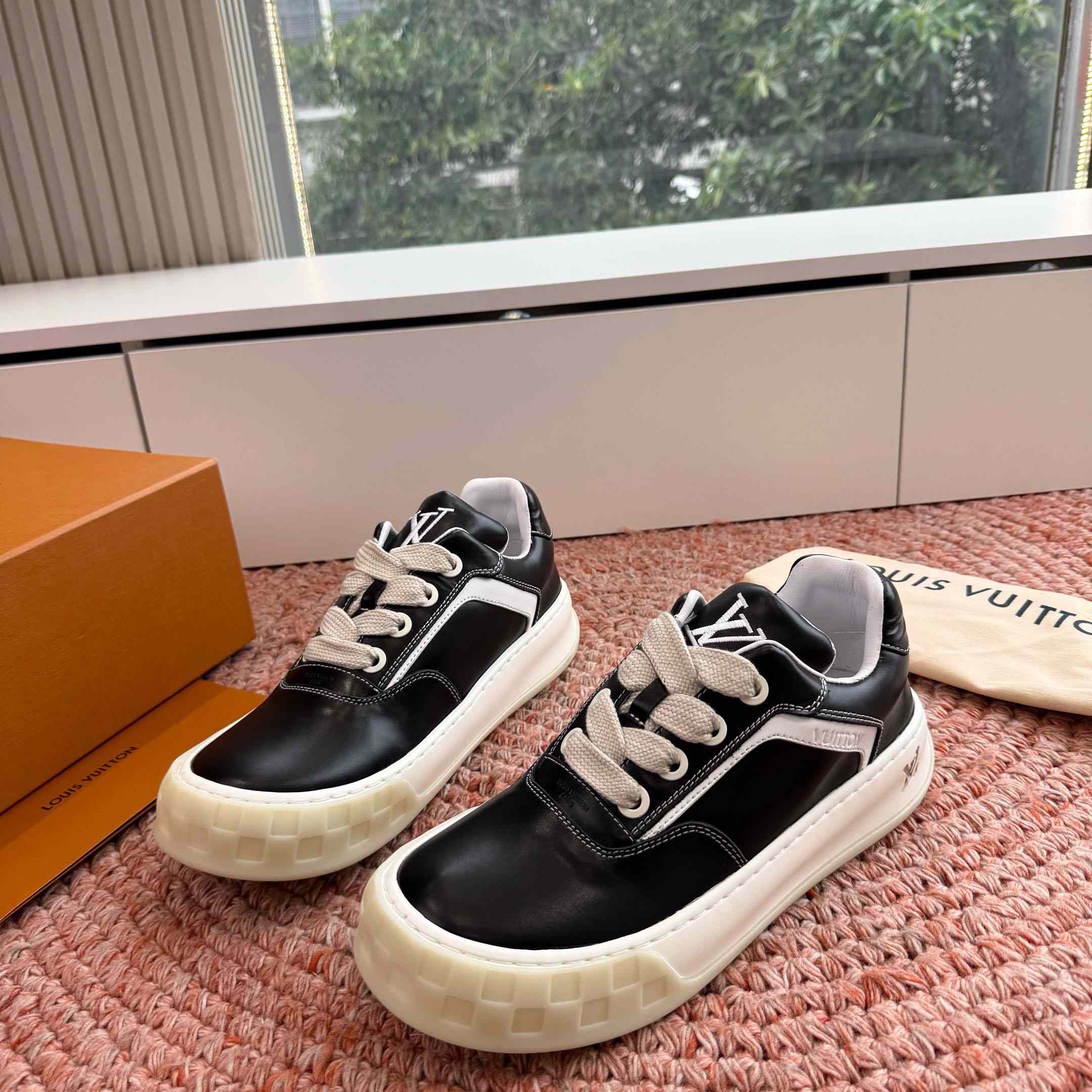 Louis Vuitton LV Tilted Sneaker 1AJWDM - DesignerGu