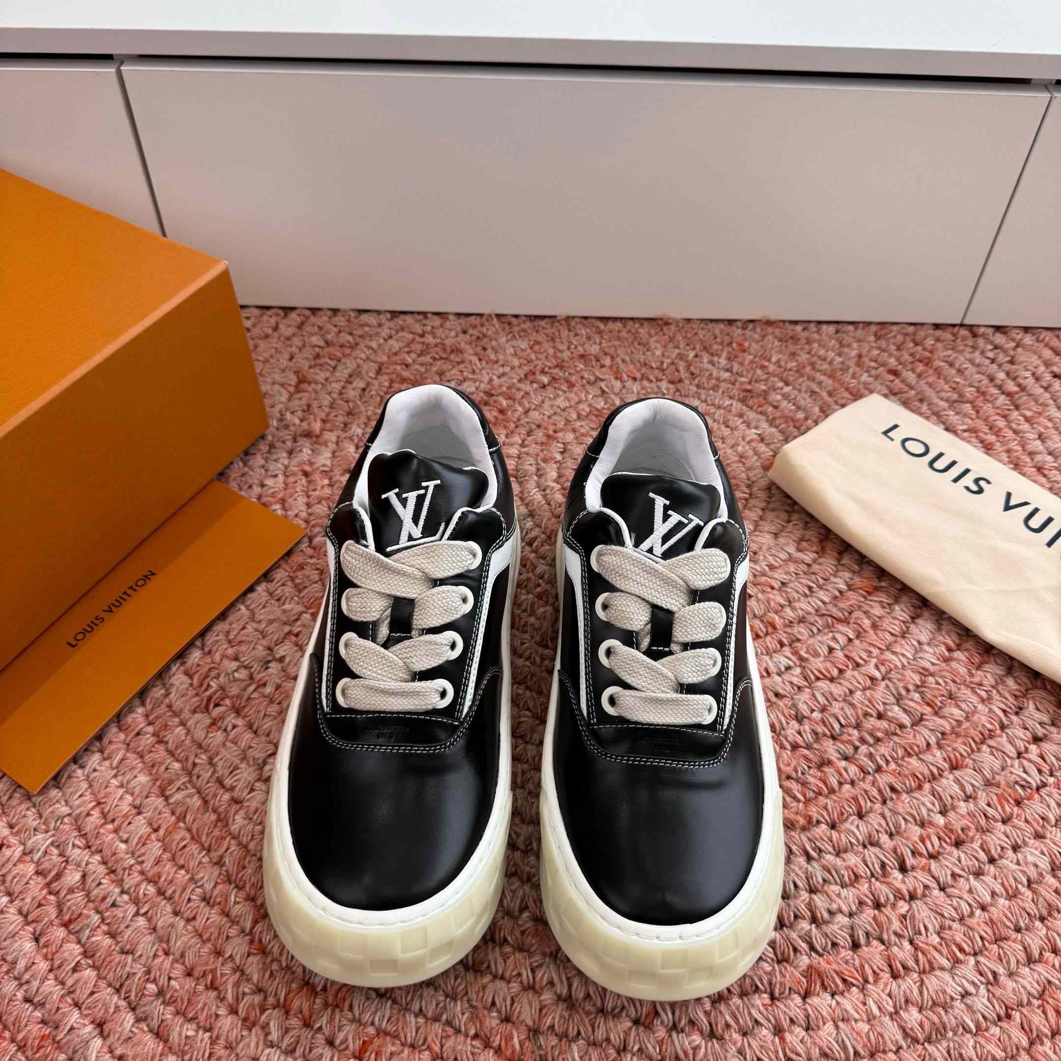 Louis Vuitton LV Tilted Sneaker 1AJWDM - DesignerGu