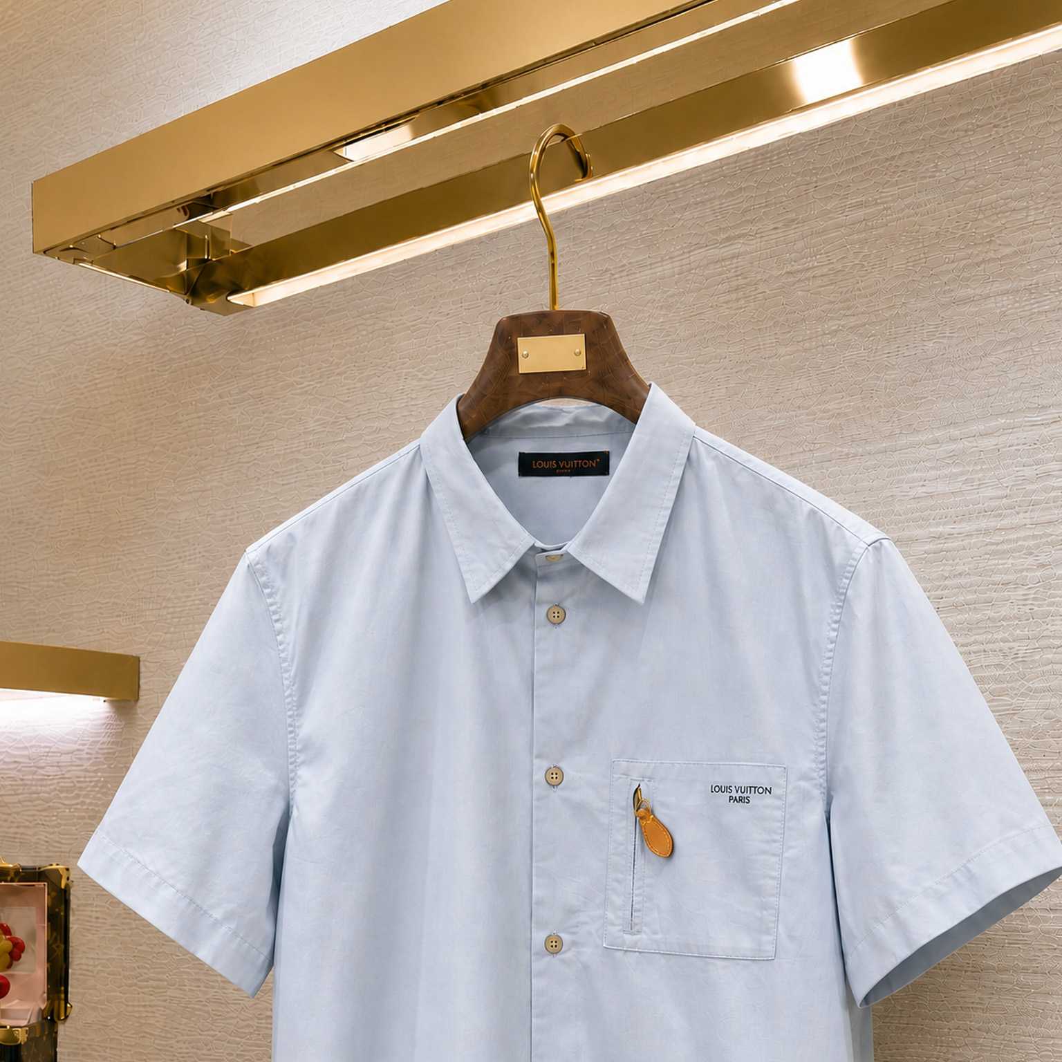 Louis Vuitton Short-Sleeved Shirt With Zipper Pocket - DesignerGu