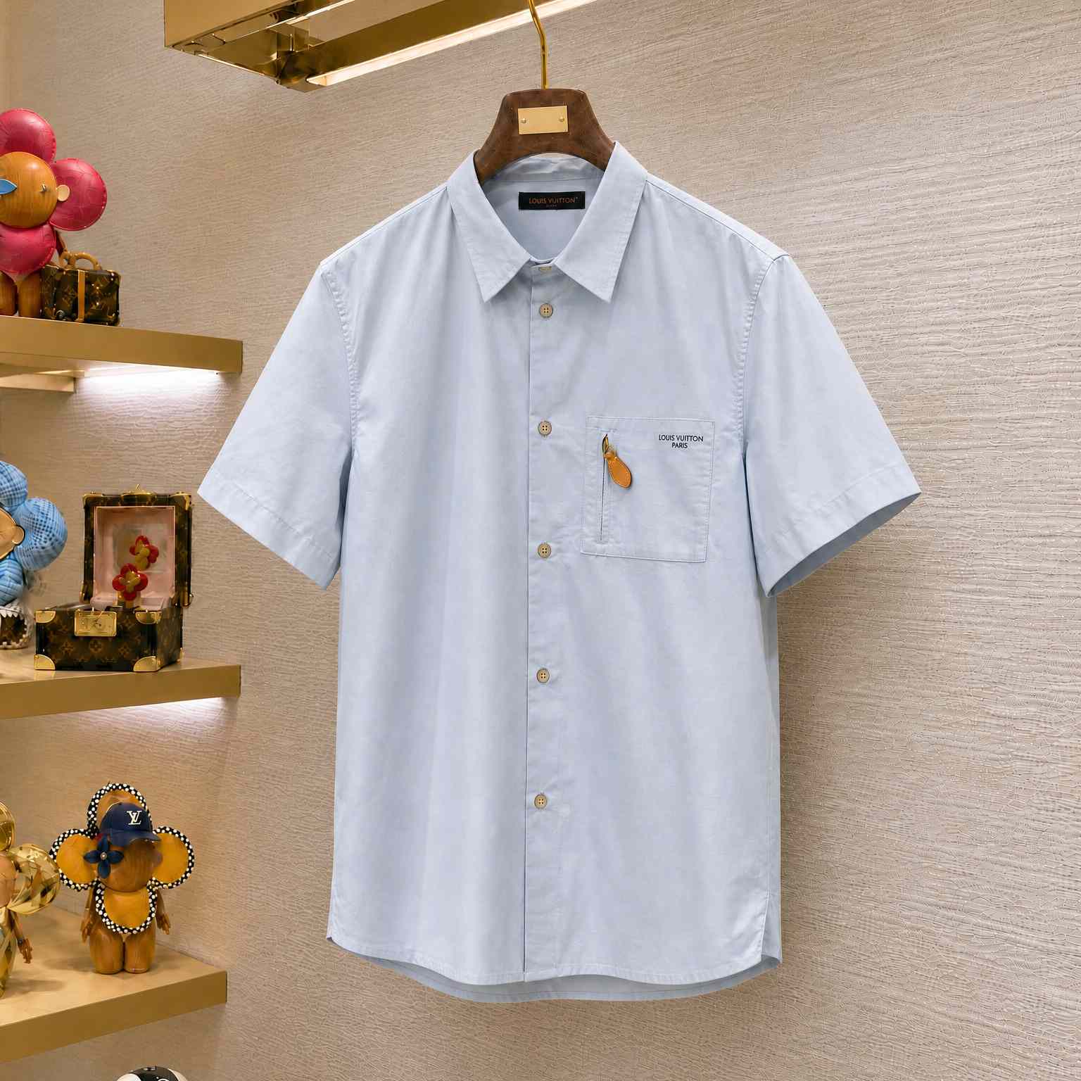 Louis Vuitton Short-Sleeved Shirt With Zipper Pocket - DesignerGu