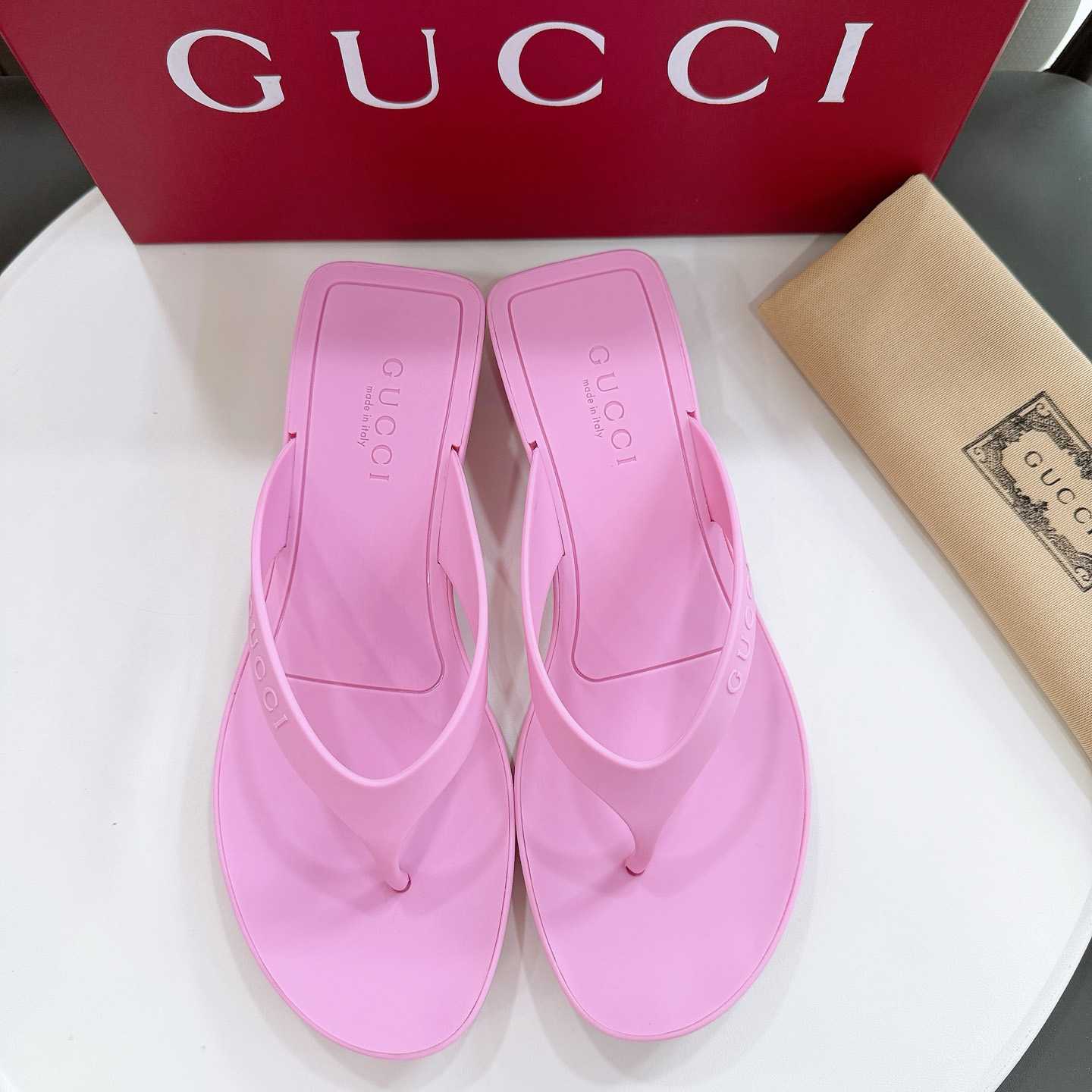 Gucci Vittoria Thong - DesignerGu