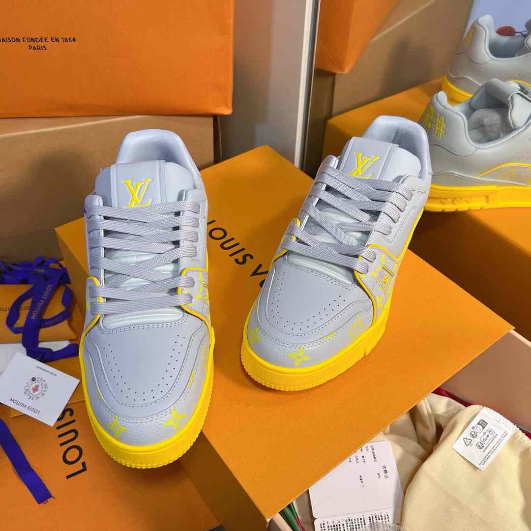 Louis Vuitton LV Trainer Sneaker 1AHTPV（upon uk size） - DesignerGu