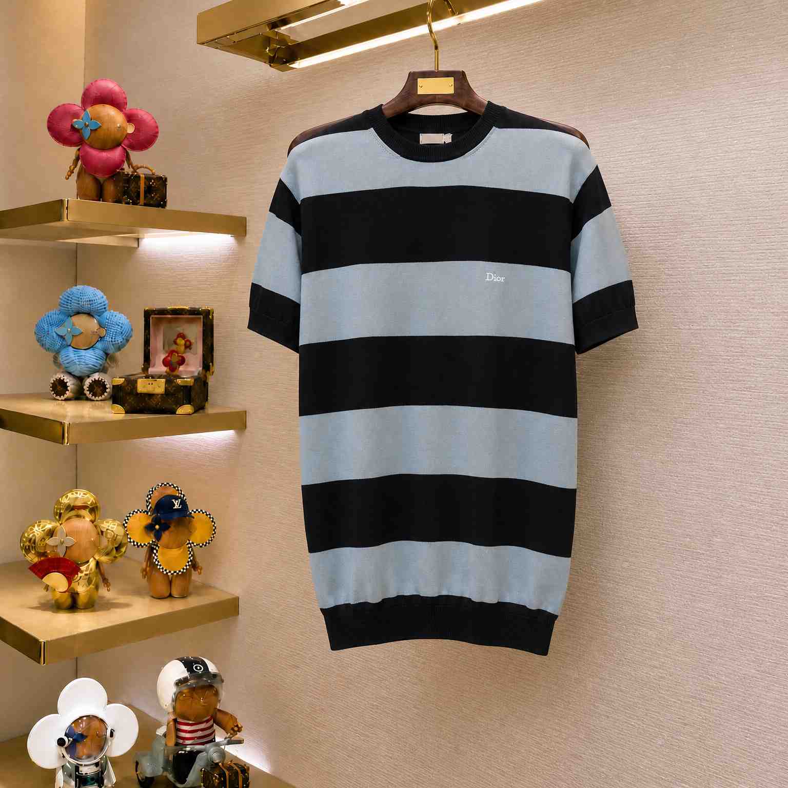 Dior T-Shirt, Oversized Fit - DesignerGu
