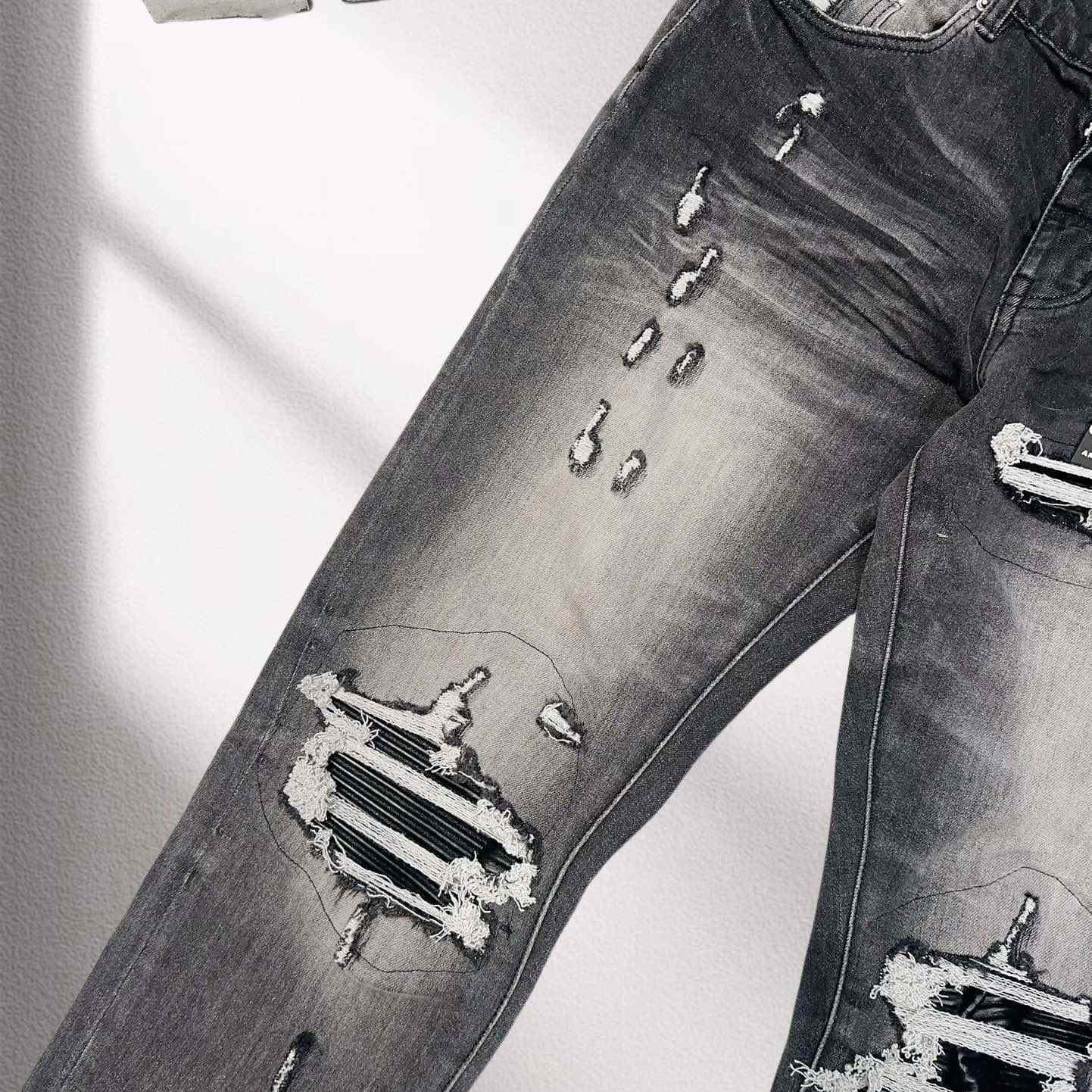 Amiri Jeans  1606 - DesignerGu