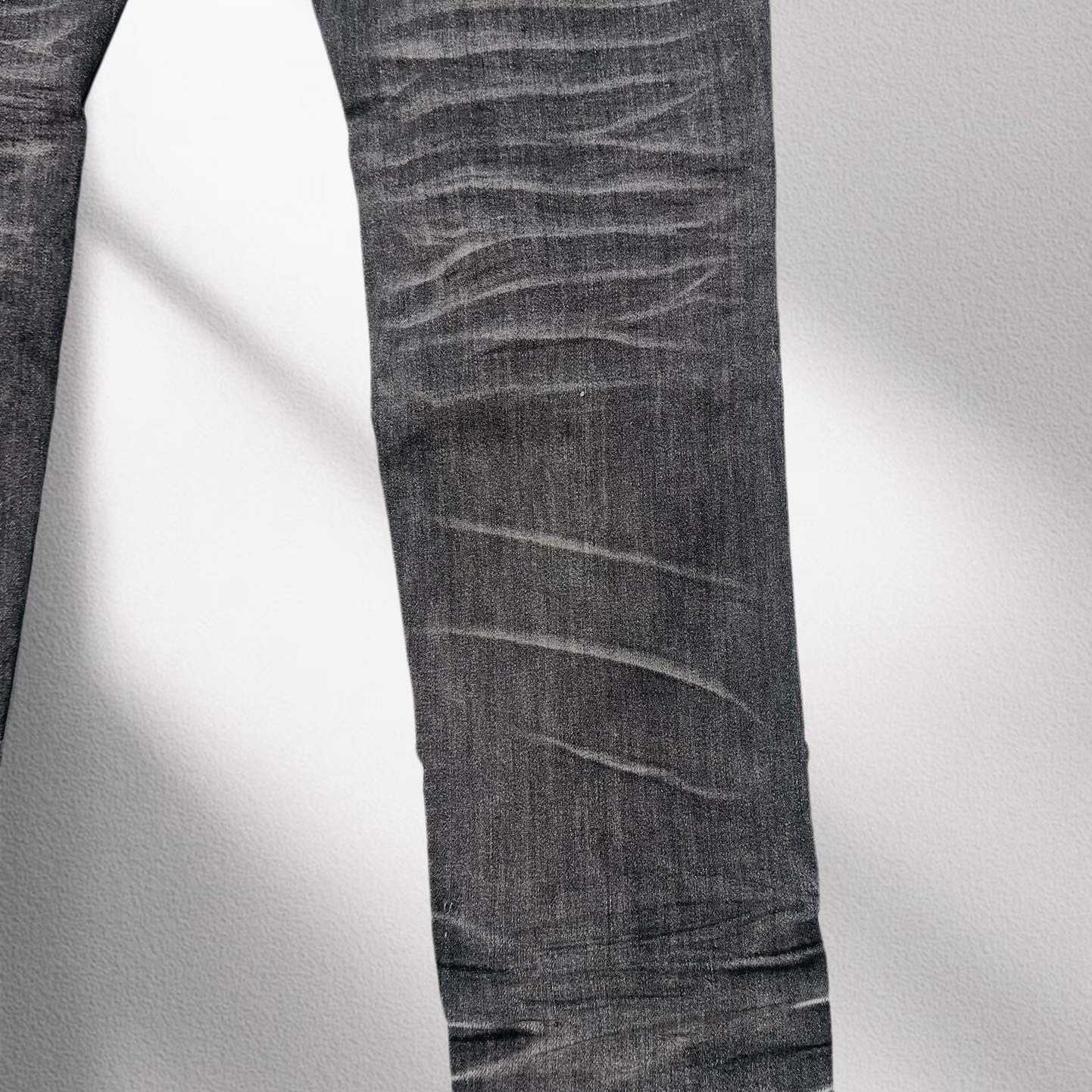 Amiri Jeans  1606 - DesignerGu