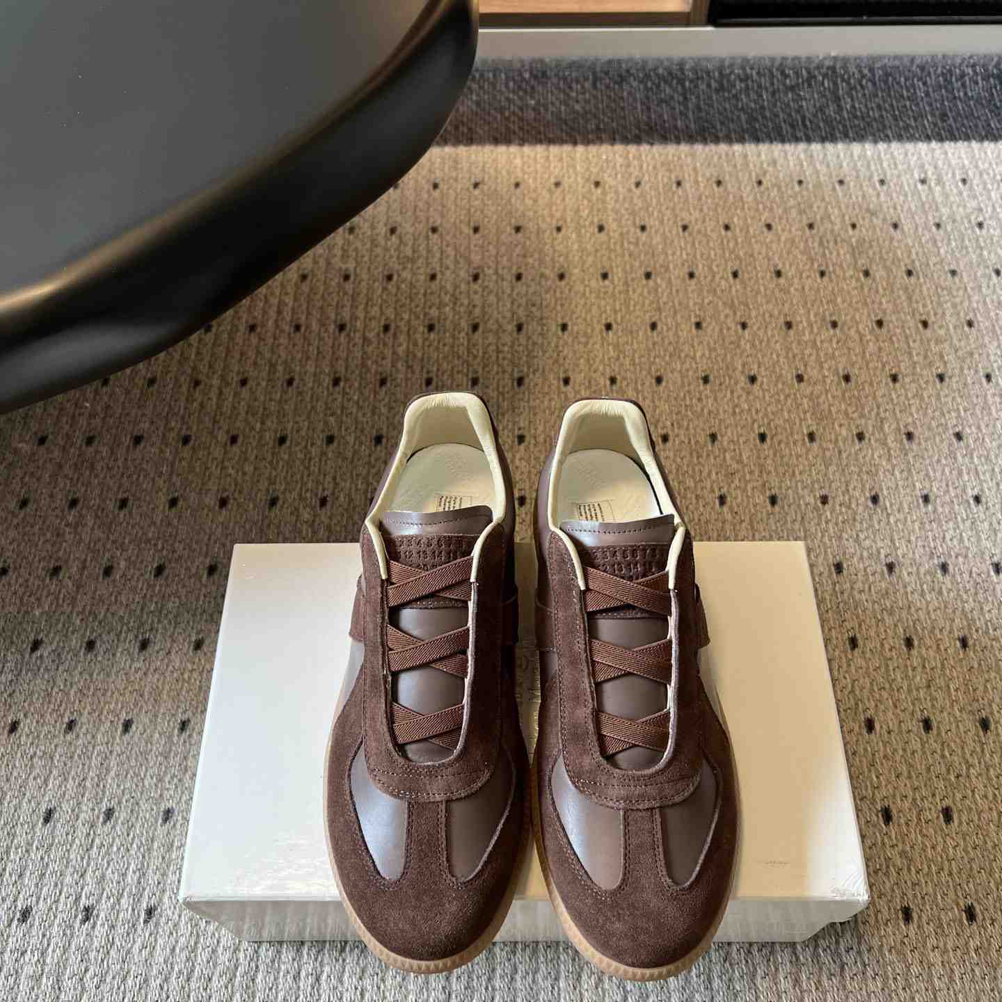 Maison Margiela Replica Sneakers - DesignerGu