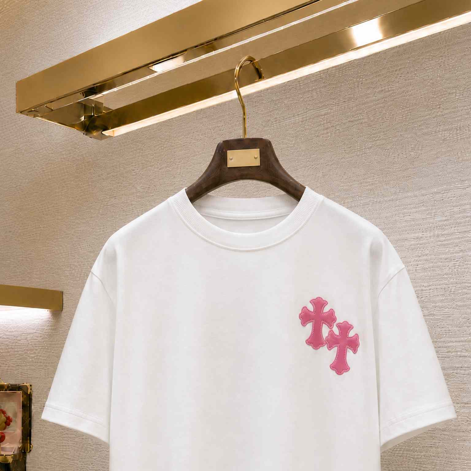 Chrome Hearts  Croce Heart Cross T-shirt - DesignerGu