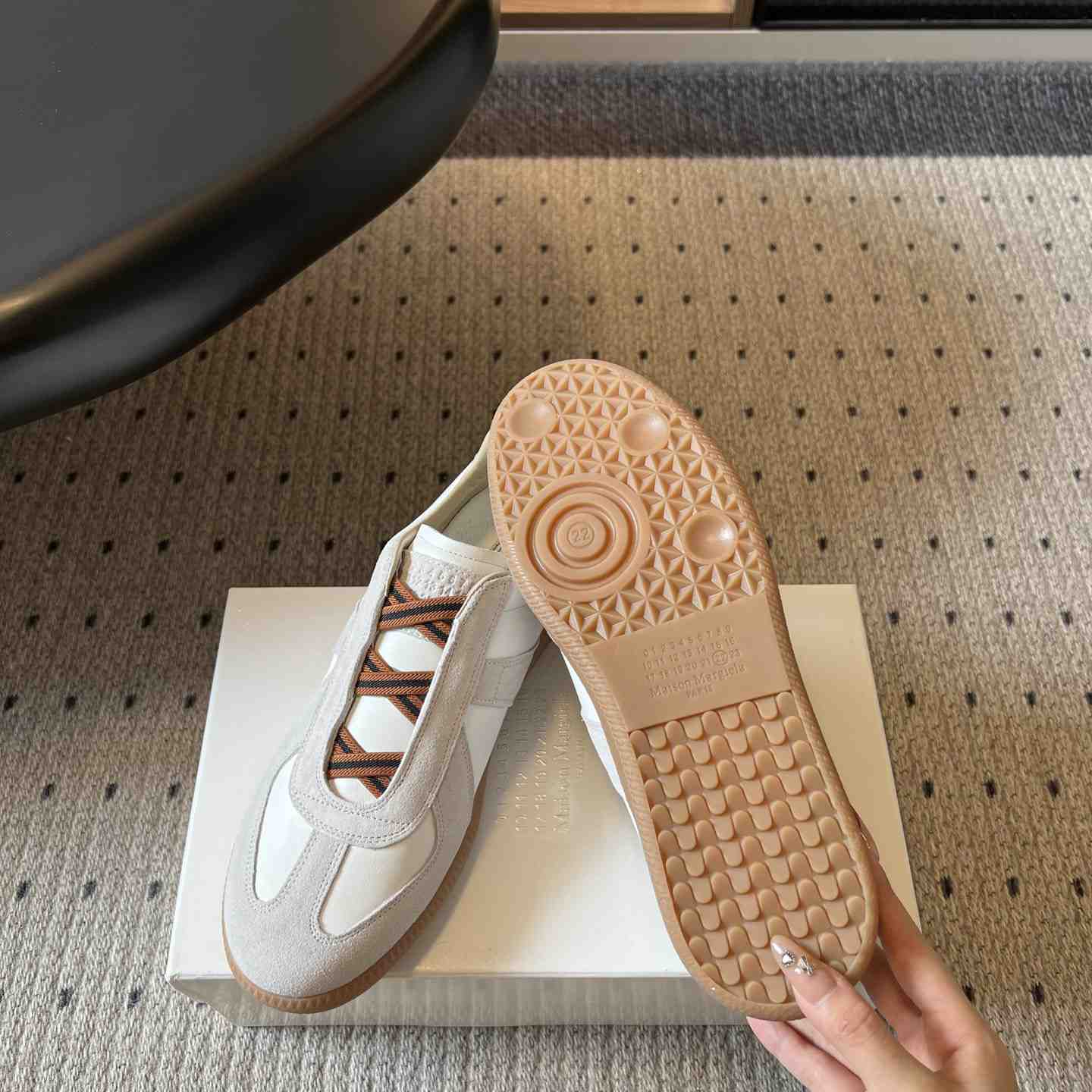 Maison Margiela Replica Sneakers - DesignerGu
