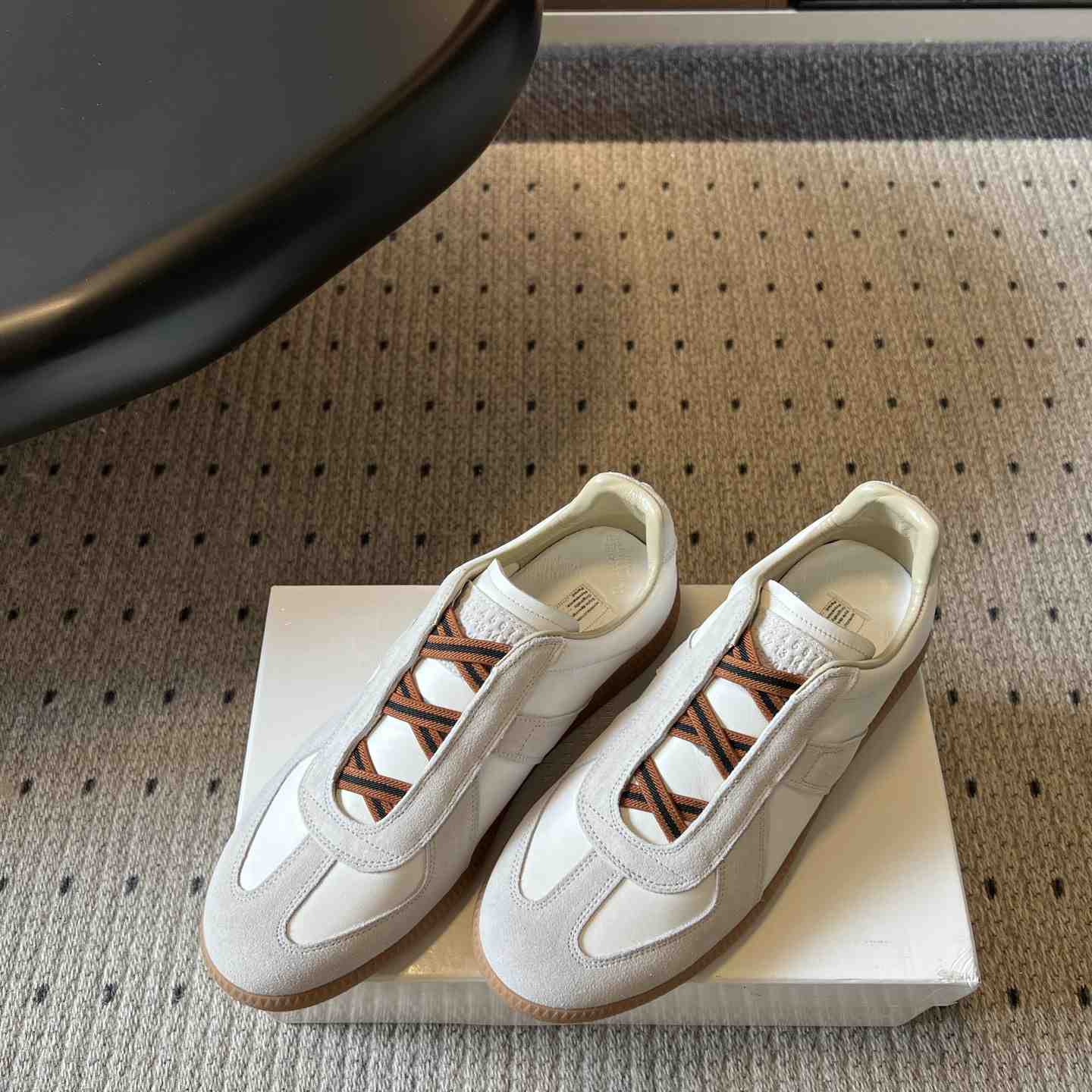 Maison Margiela Replica Sneakers - DesignerGu