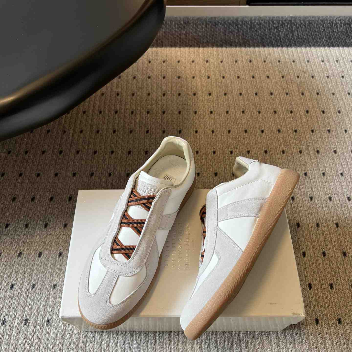 Maison Margiela Replica Sneakers - DesignerGu