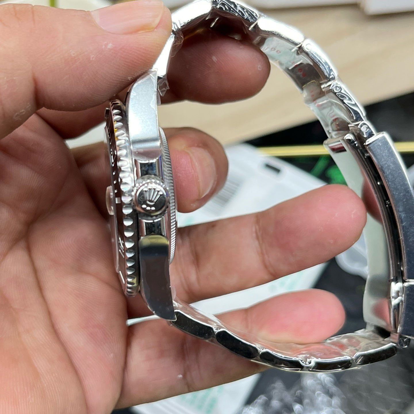 Rolex Submariner Date Watch  41mm - DesignerGu