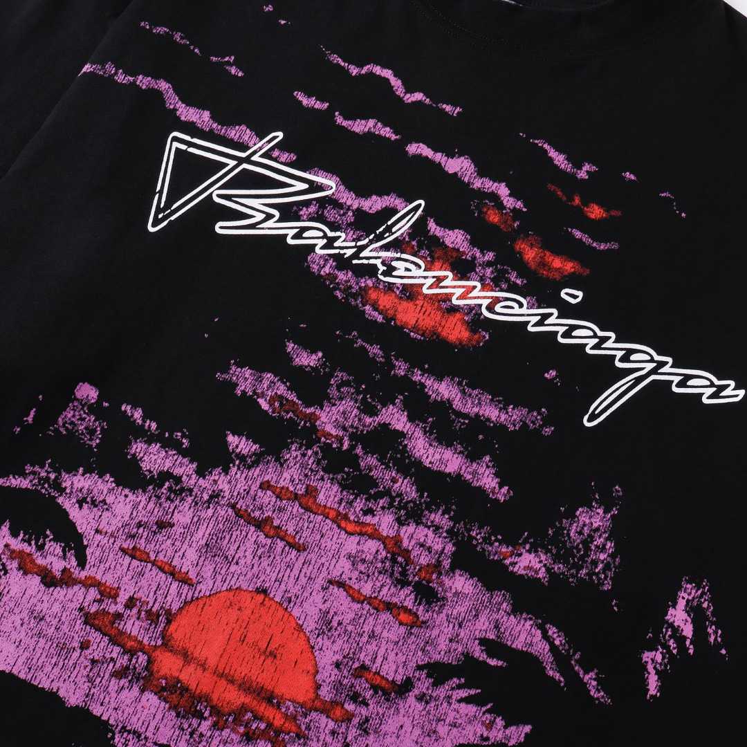 Balenciaga Dream Medium Fit T-shirt in Black - DesignerGu
