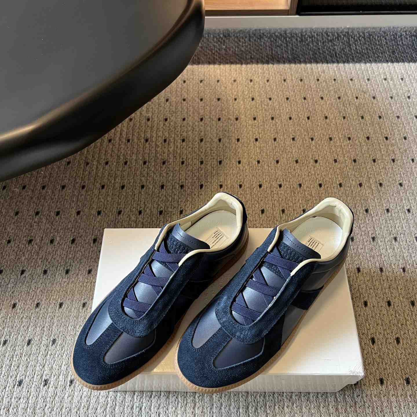 Maison Margiela Replica Sneakers - DesignerGu