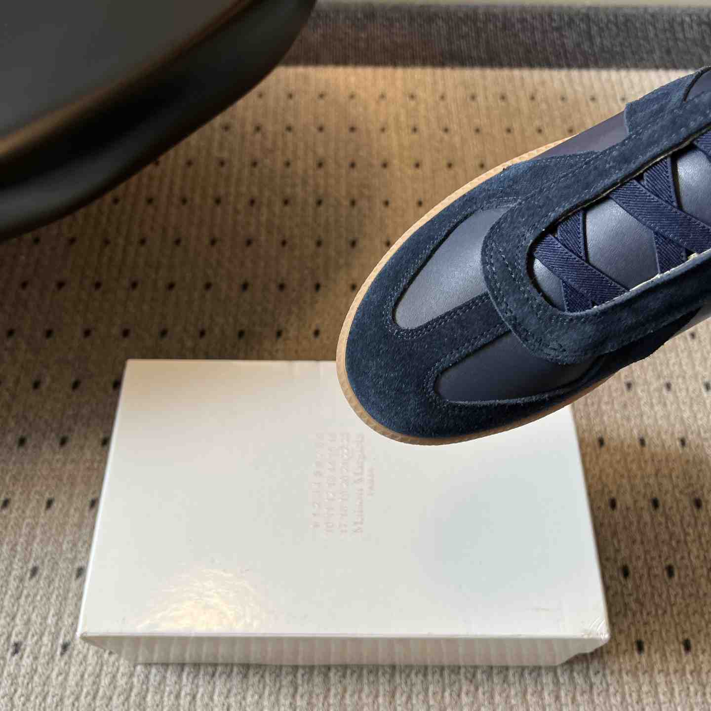 Maison Margiela Replica Sneakers - DesignerGu