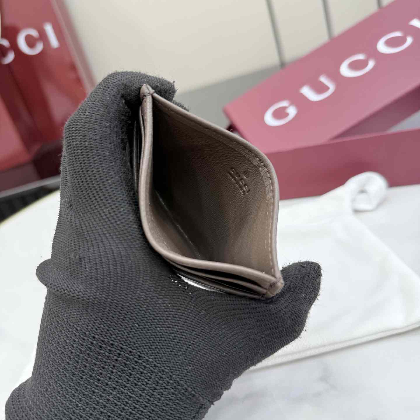 Gucci GG Marmont Card Case 443127 - DesignerGu
