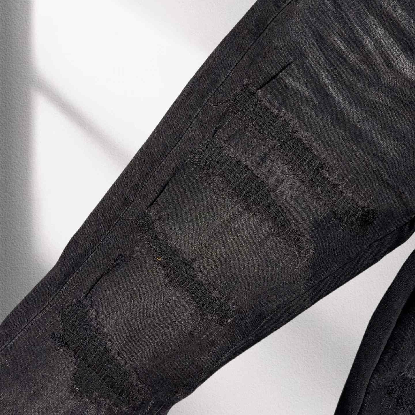 Amiri Jeans GK1004 - DesignerGu
