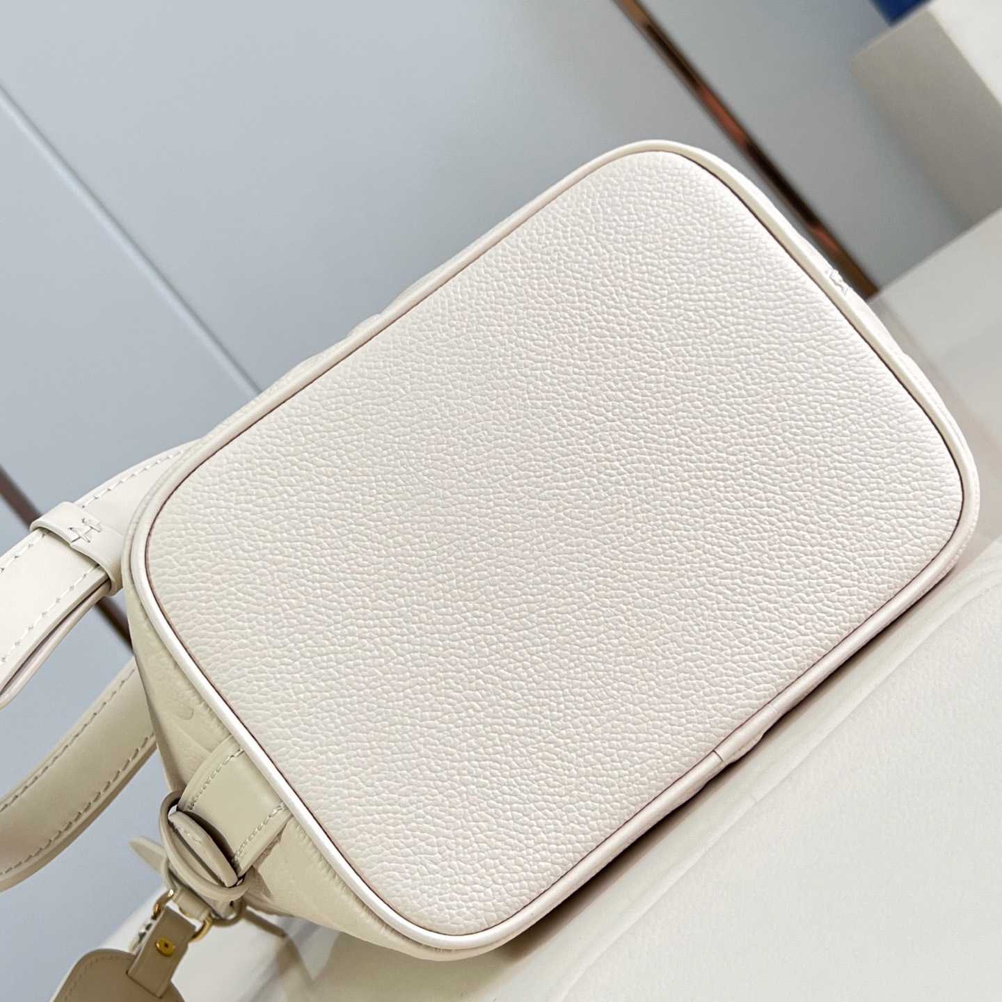 Louis Vuitton All In BB M2A356 - DesignerGu