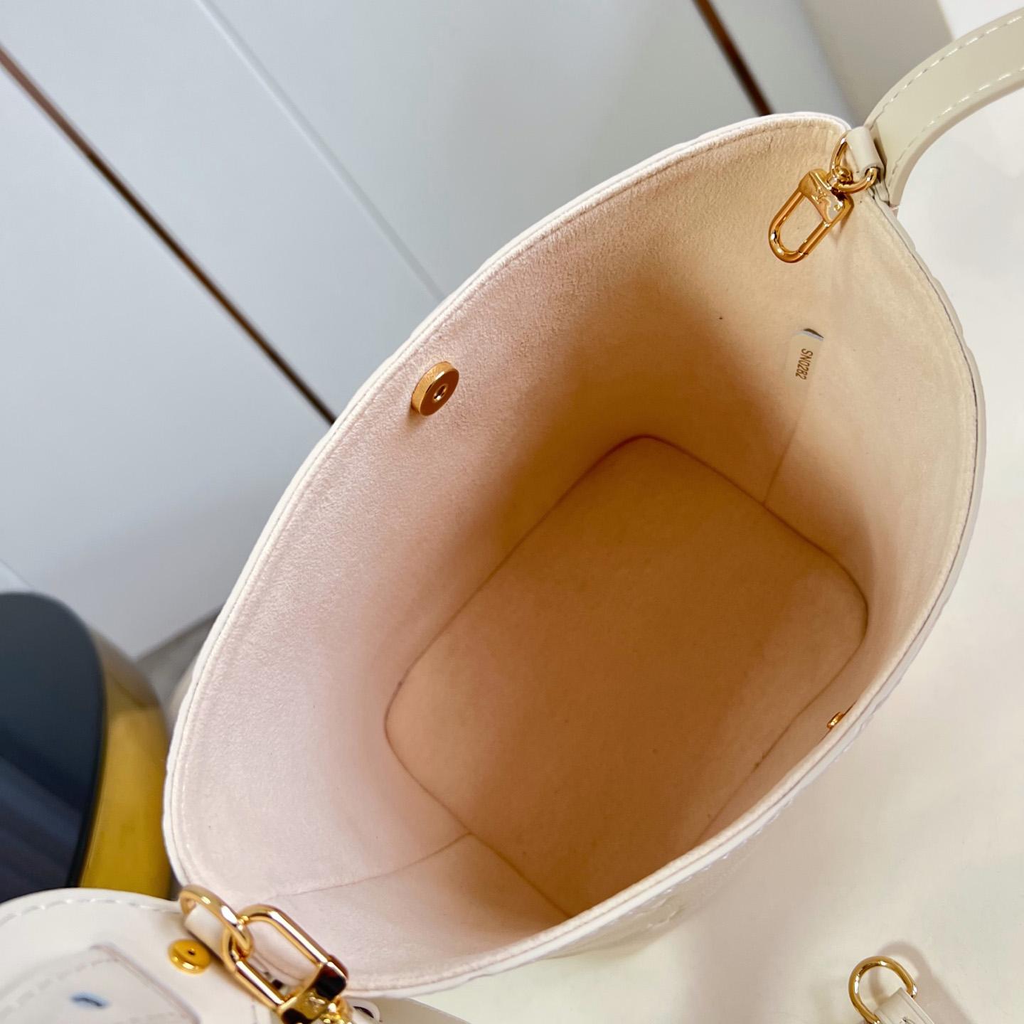 Louis Vuitton All In BB M2A356 - DesignerGu