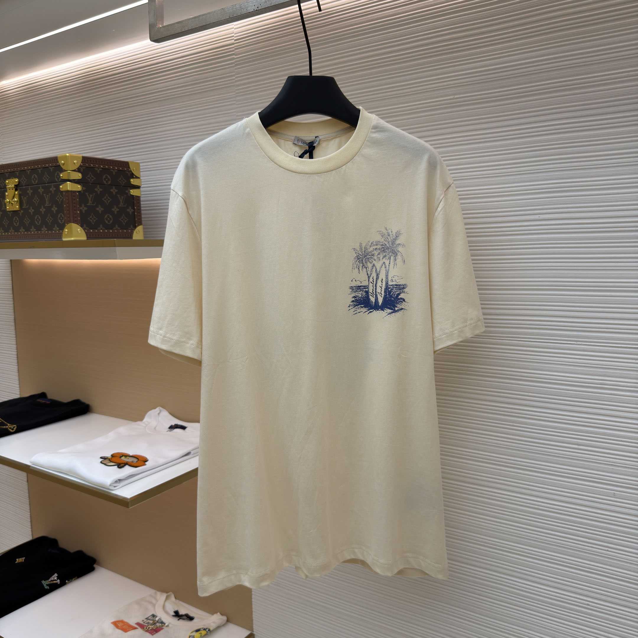 Moncler Beach Printed T-Shirt - DesignerGu