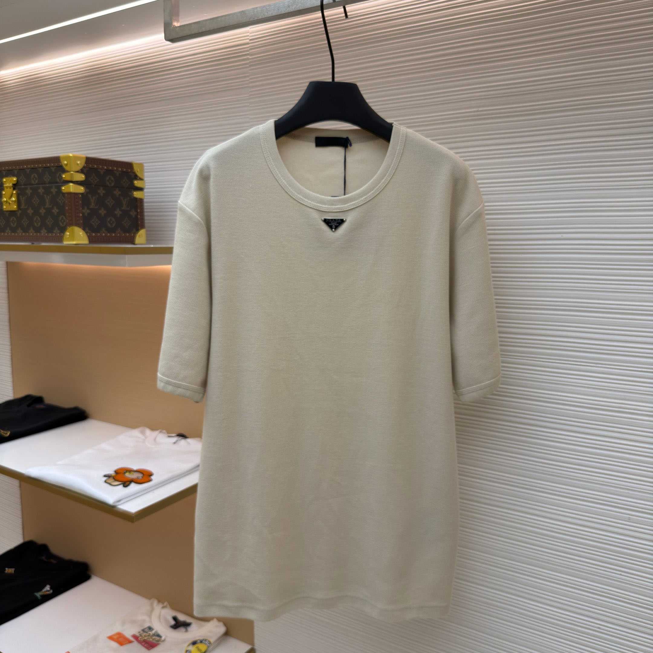 Prada Cotton T-shirt - DesignerGu