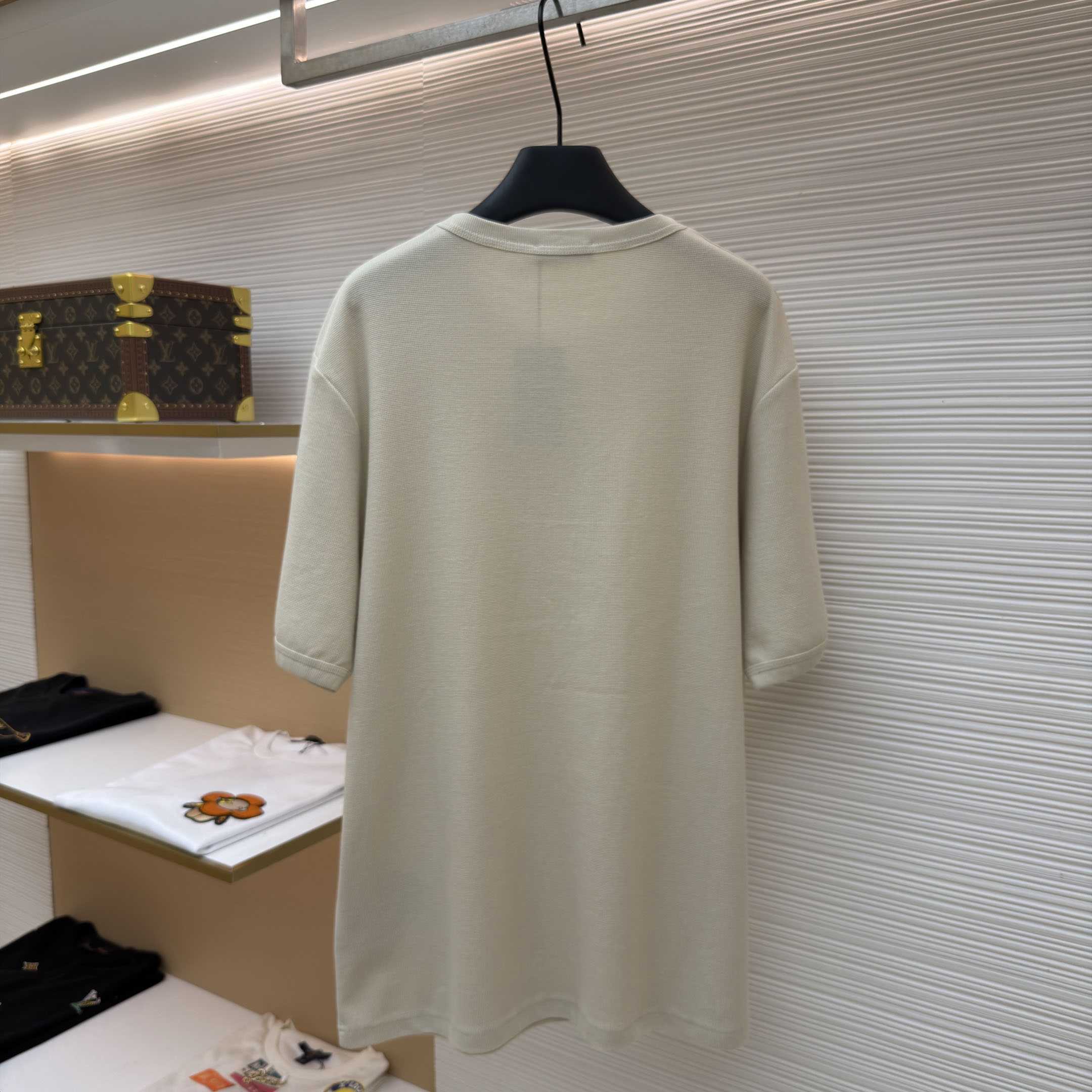 Prada Cotton T-shirt - DesignerGu