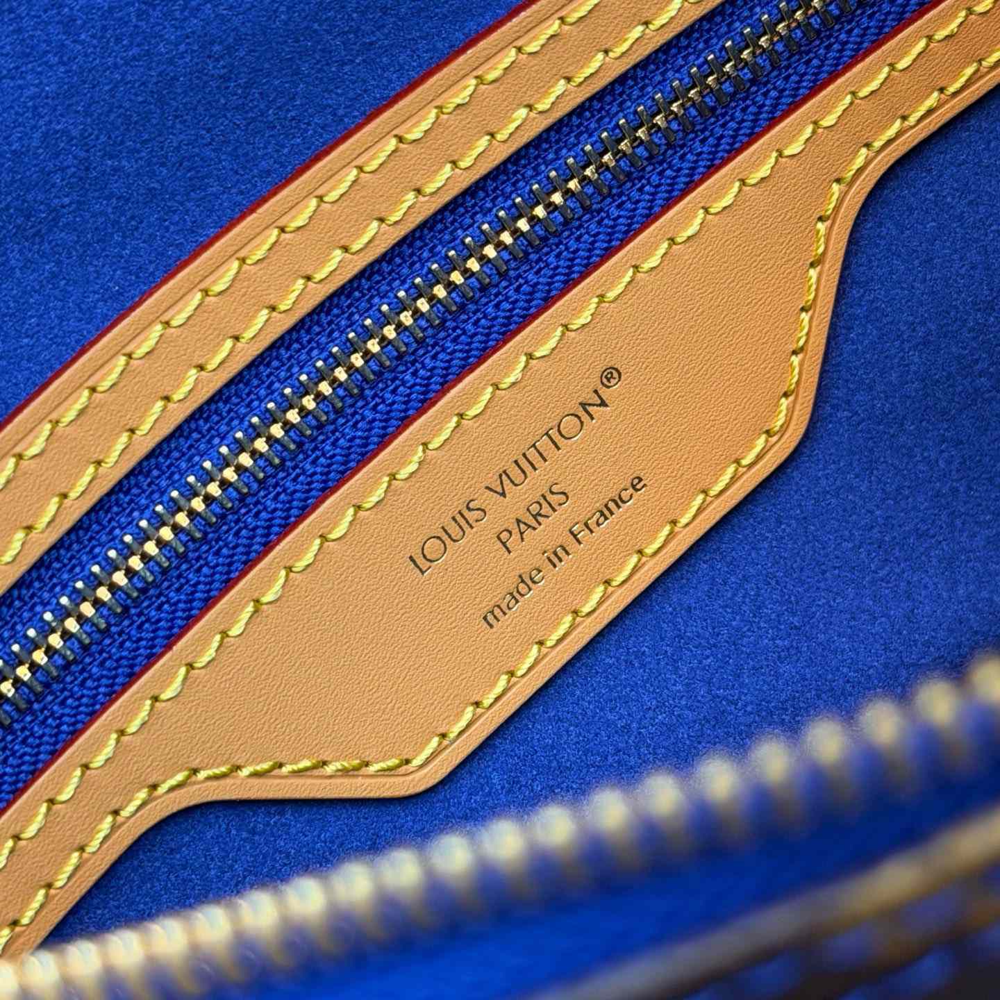 Louis Vuitton Speedy Soft 30 M29143 - DesignerGu