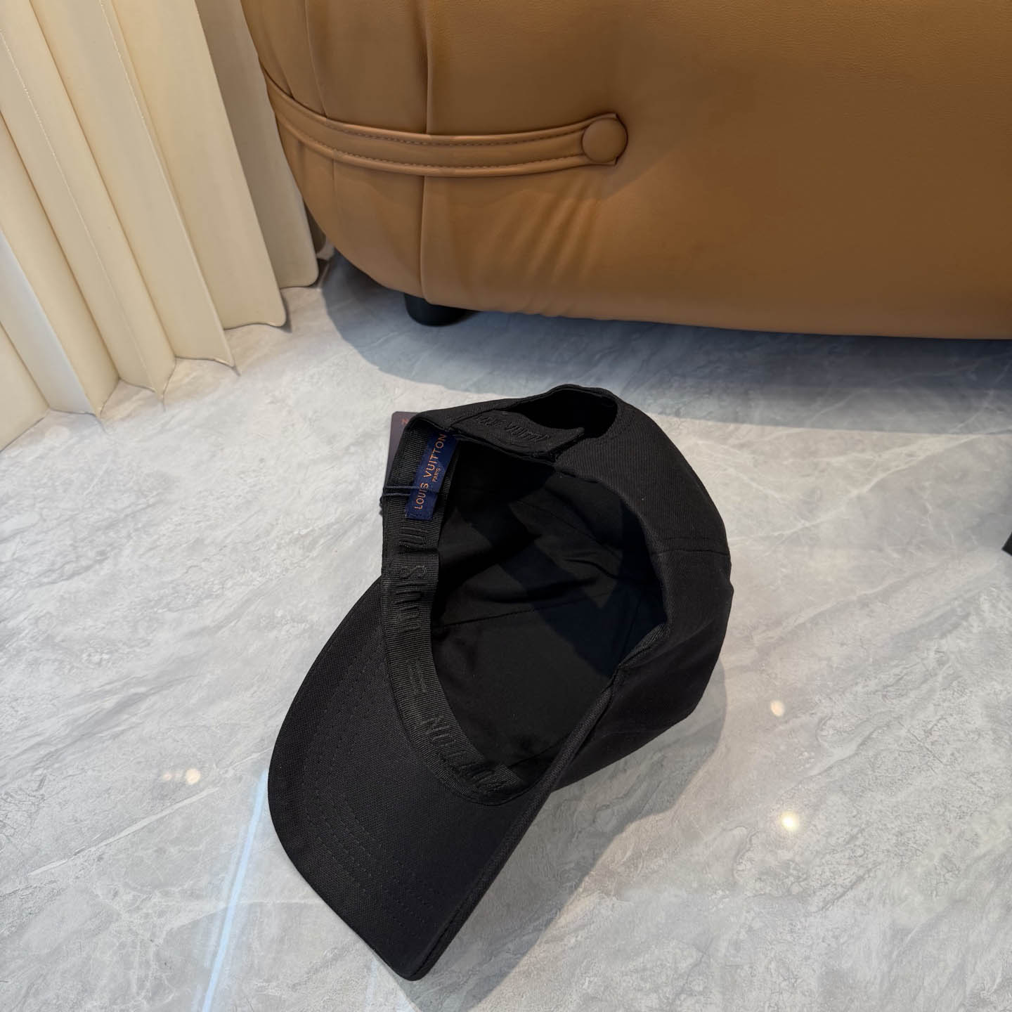 Louis Vuitton Cap - DesignerGu