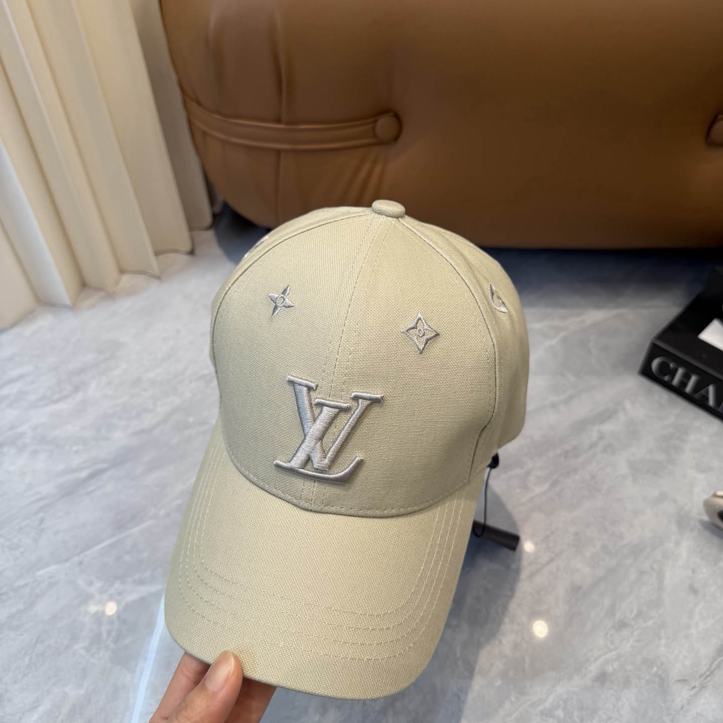 Louis Vuitton Cap - DesignerGu