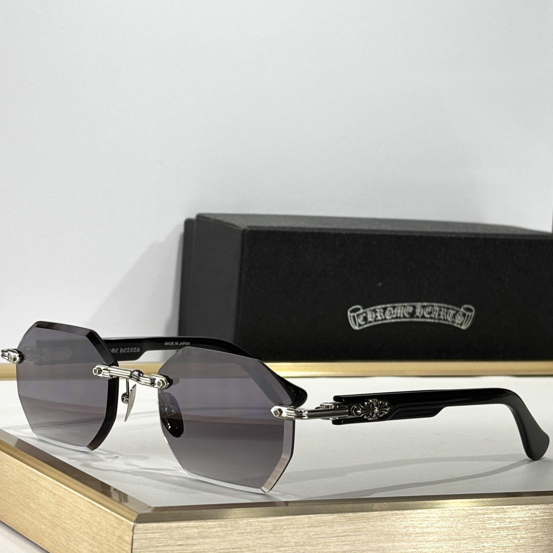 Chrome Hearts DEPPE II Sunglasses - DesignerGu