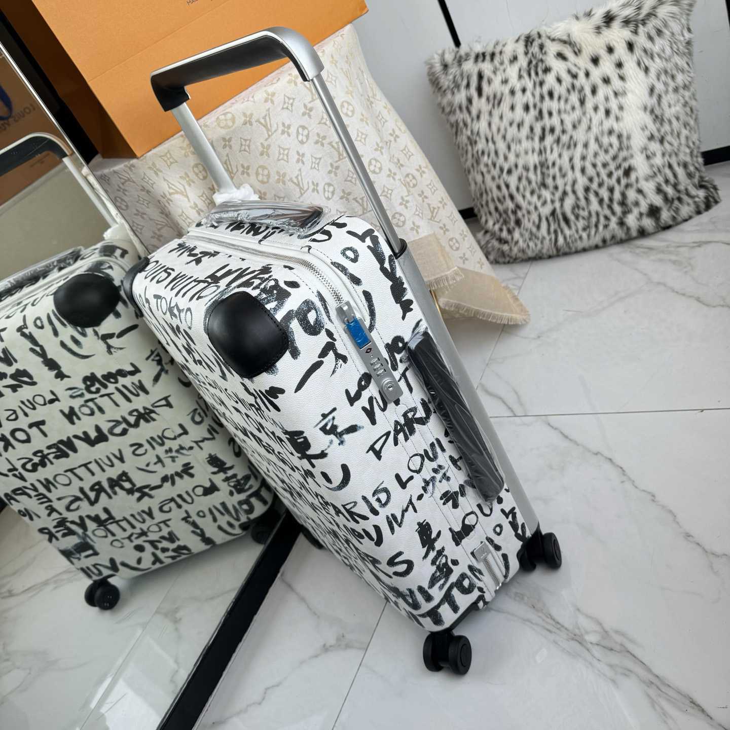 Louis Vuitton Horizon 55 N40795 - DesignerGu