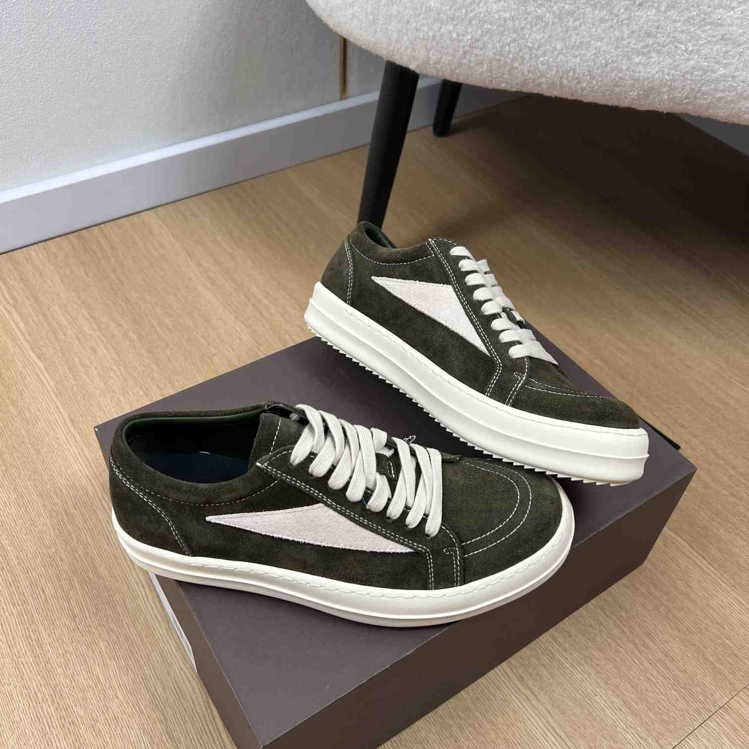 Rick Owens Vintage Leather-Trimmed Suede Sneakers - DesignerGu