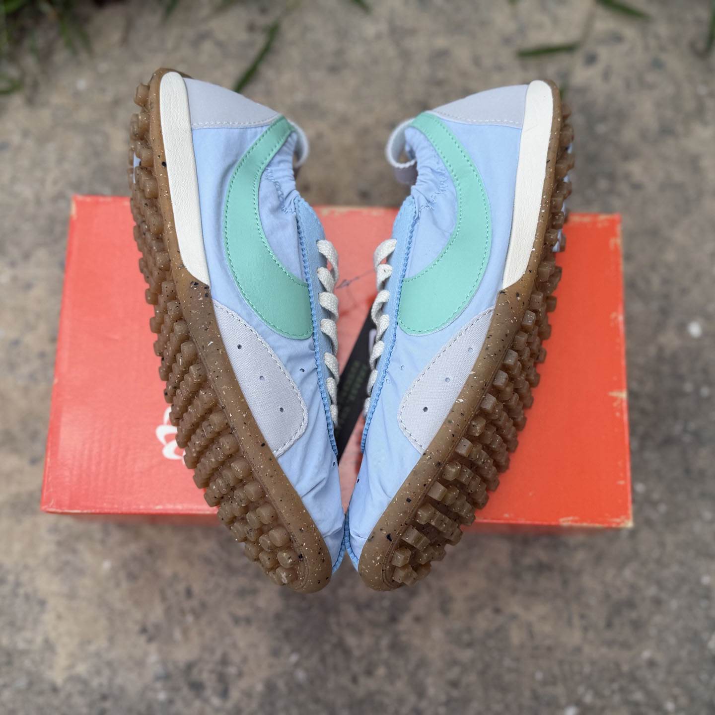  Nike Moon Shoe x Jacquemus sp  HV8547-100 - DesignerGu