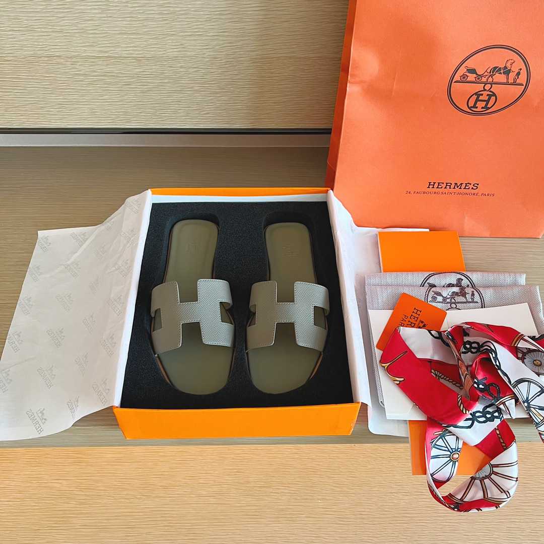 Hermes Oran Sandal - DesignerGu