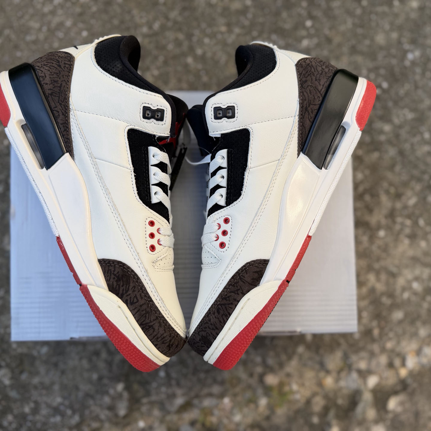 Jordan Air Jordan 3 Retro OGWorld's Best Dad Sneaker  IF4396-103 - DesignerGu