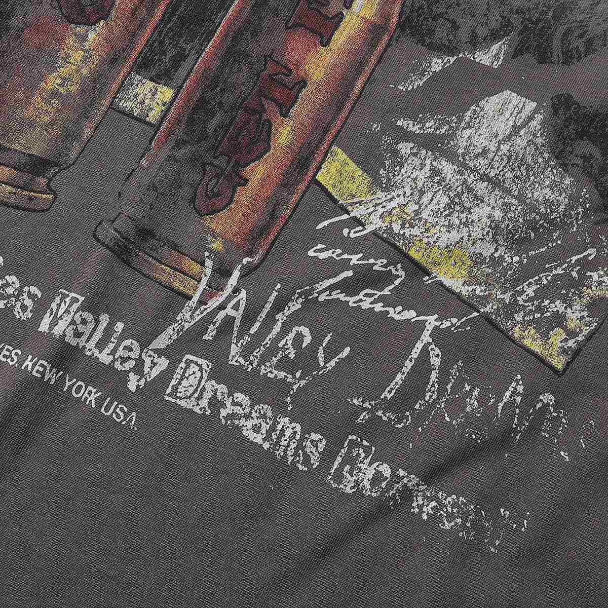Vale Forever Graffiti Big Tee  - DesignerGu