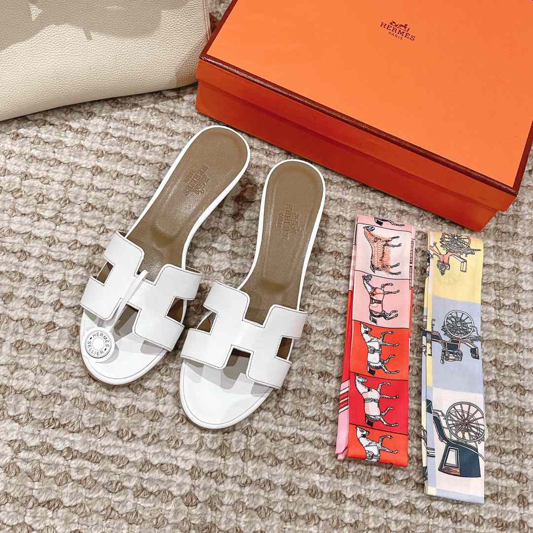 Hermes Oasis Sandal - DesignerGu