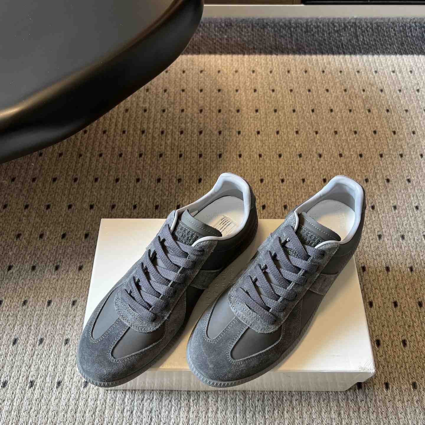 Maison Margiela Replica Sneakers - DesignerGu