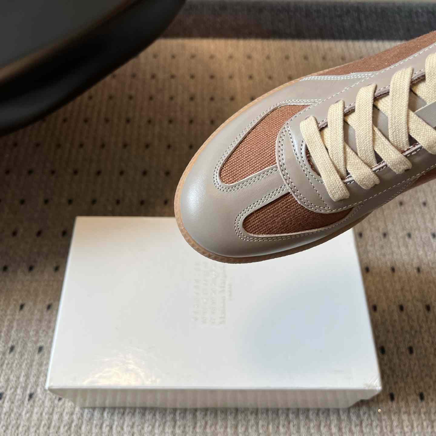 Maison Margiela Replica Sneakers - DesignerGu