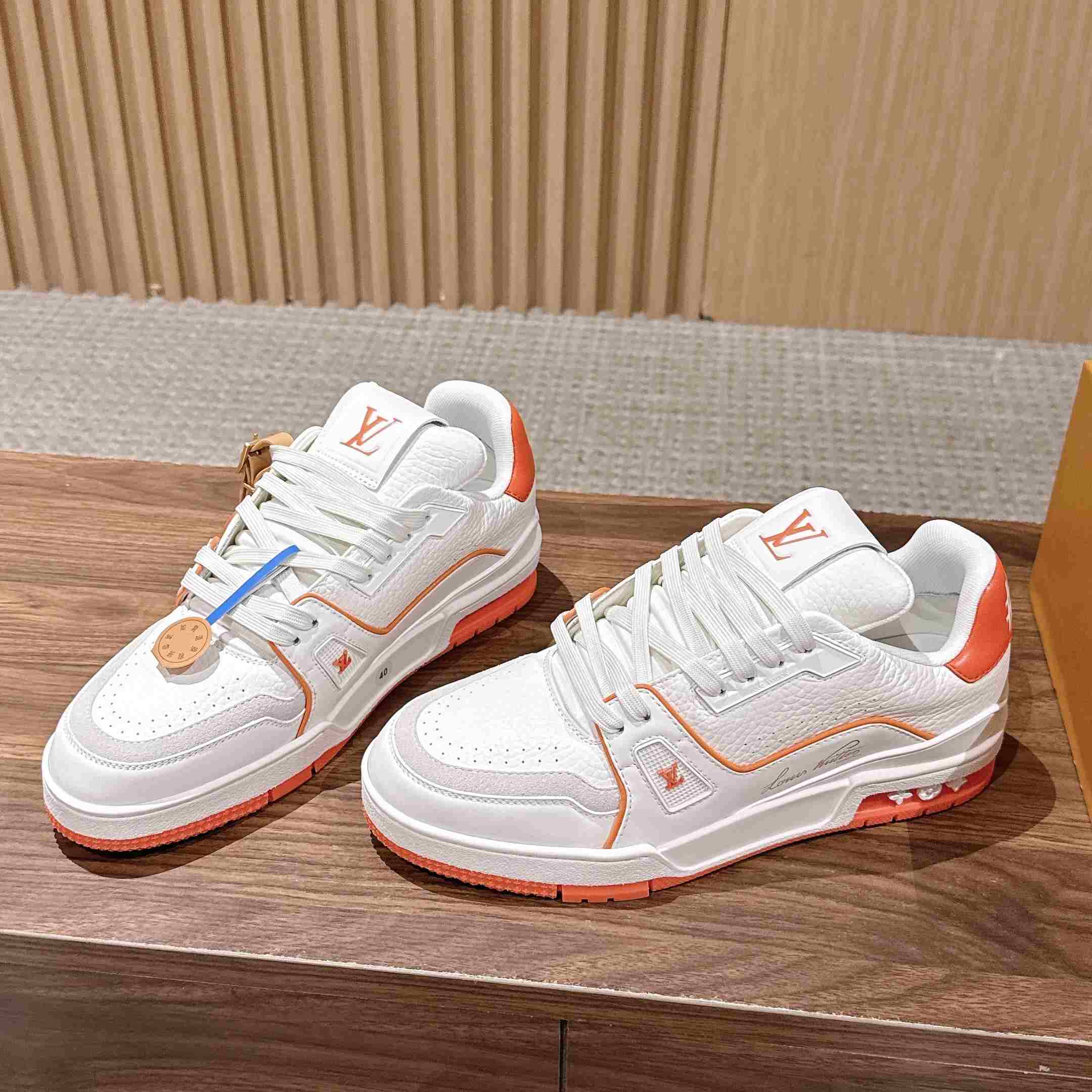 Louis Vuitton LV Trainer Sneaker  1AKRBK（upon uk size） - DesignerGu