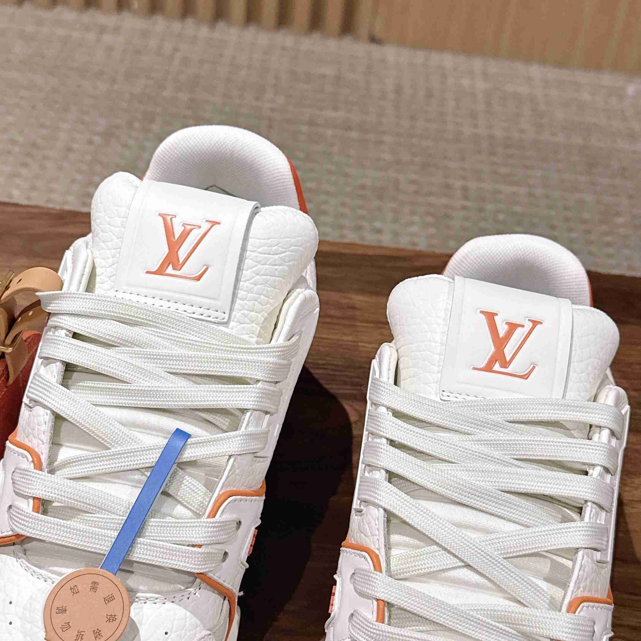 Louis Vuitton LV Trainer Sneaker  1AKRBK（upon uk size） - DesignerGu
