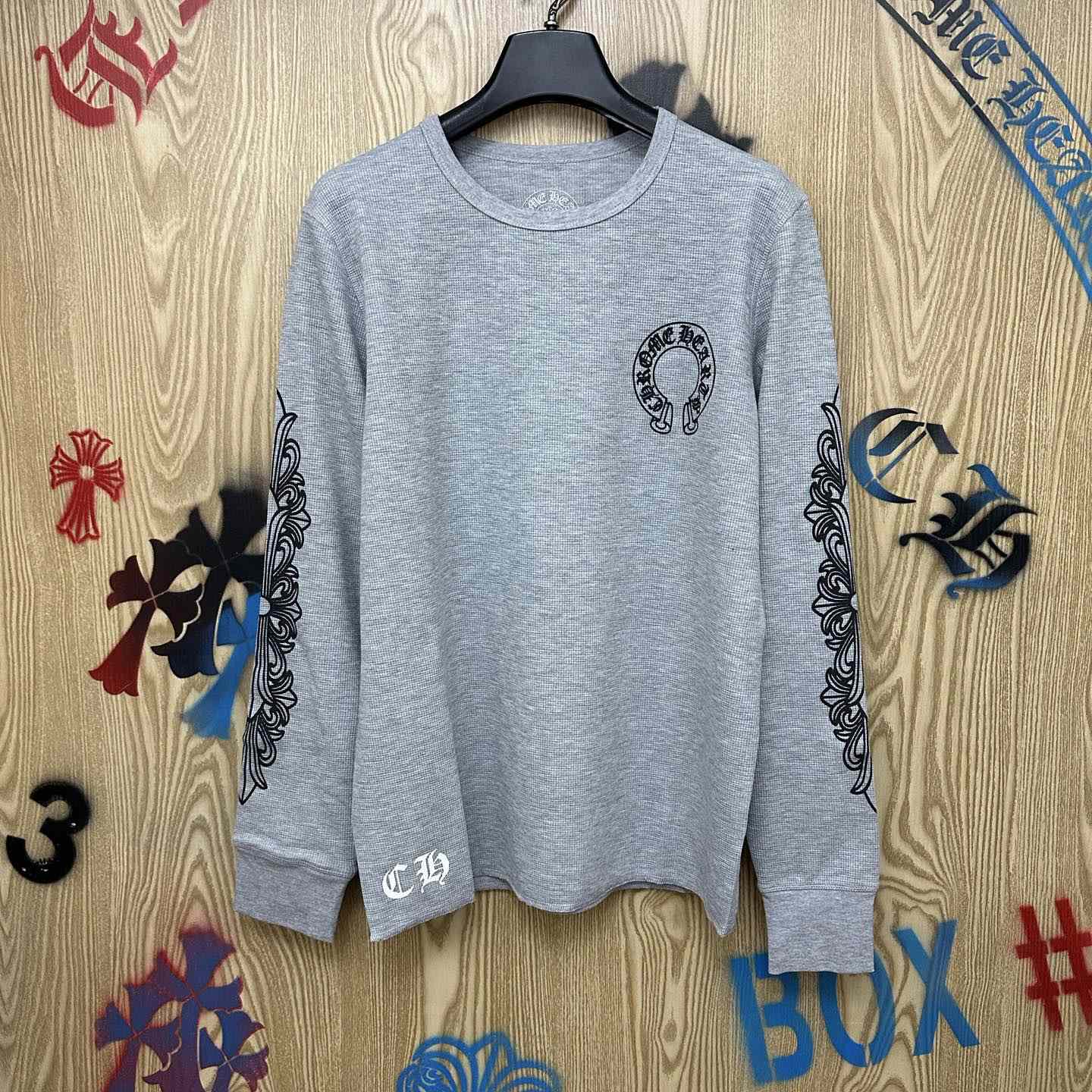 Chrome Hearts Horseshoe Logo Long Sleeve T-Shirt - DesignerGu