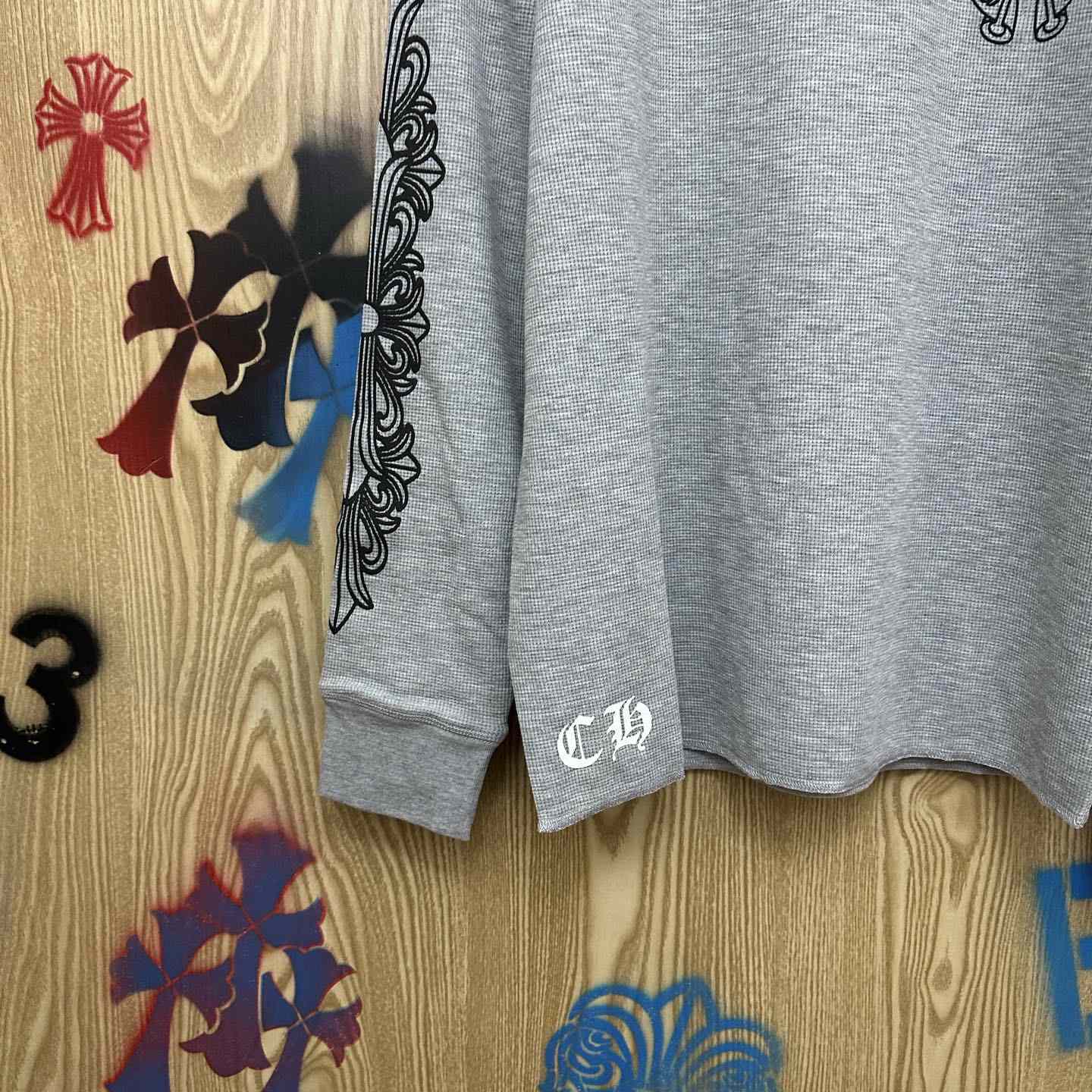 Chrome Hearts Horseshoe Logo Long Sleeve T-Shirt - DesignerGu