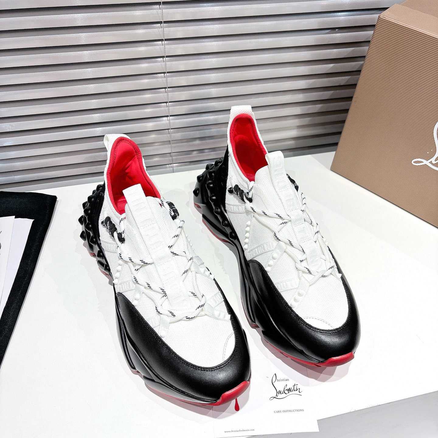 Christian Louboutin Trailnrun Sneakers - DesignerGu